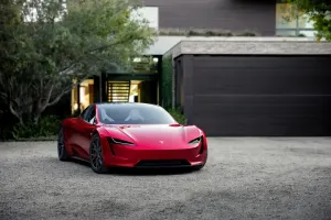 Tesla Roadster: Neuer Teaser deutet auf ein radikales Redesign hin
