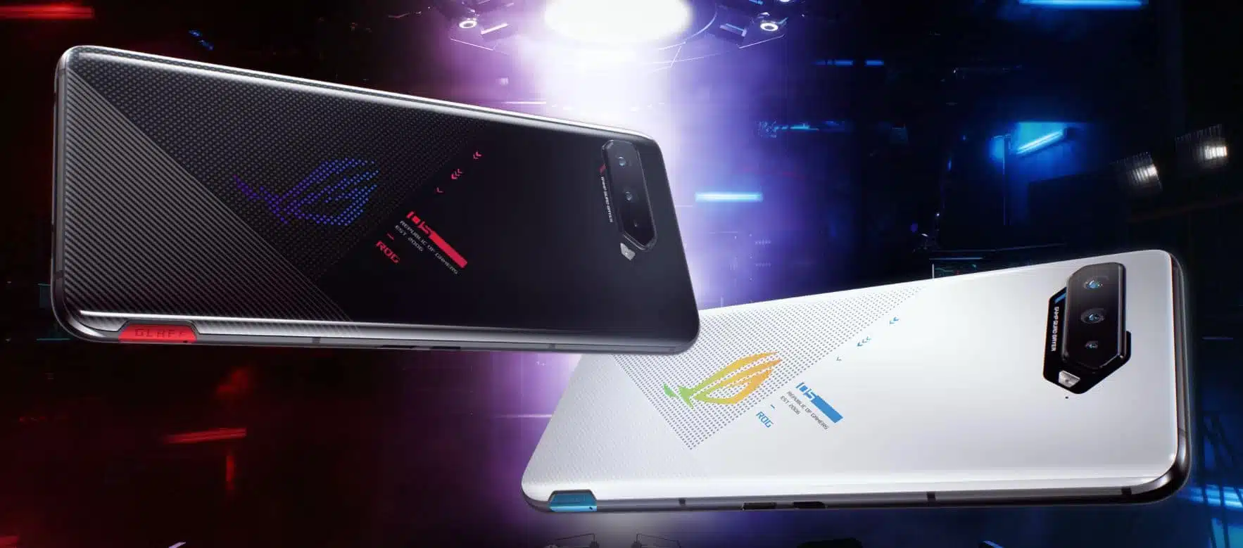 Das Asus ROG Phone 5 in Schwarz und Weiss