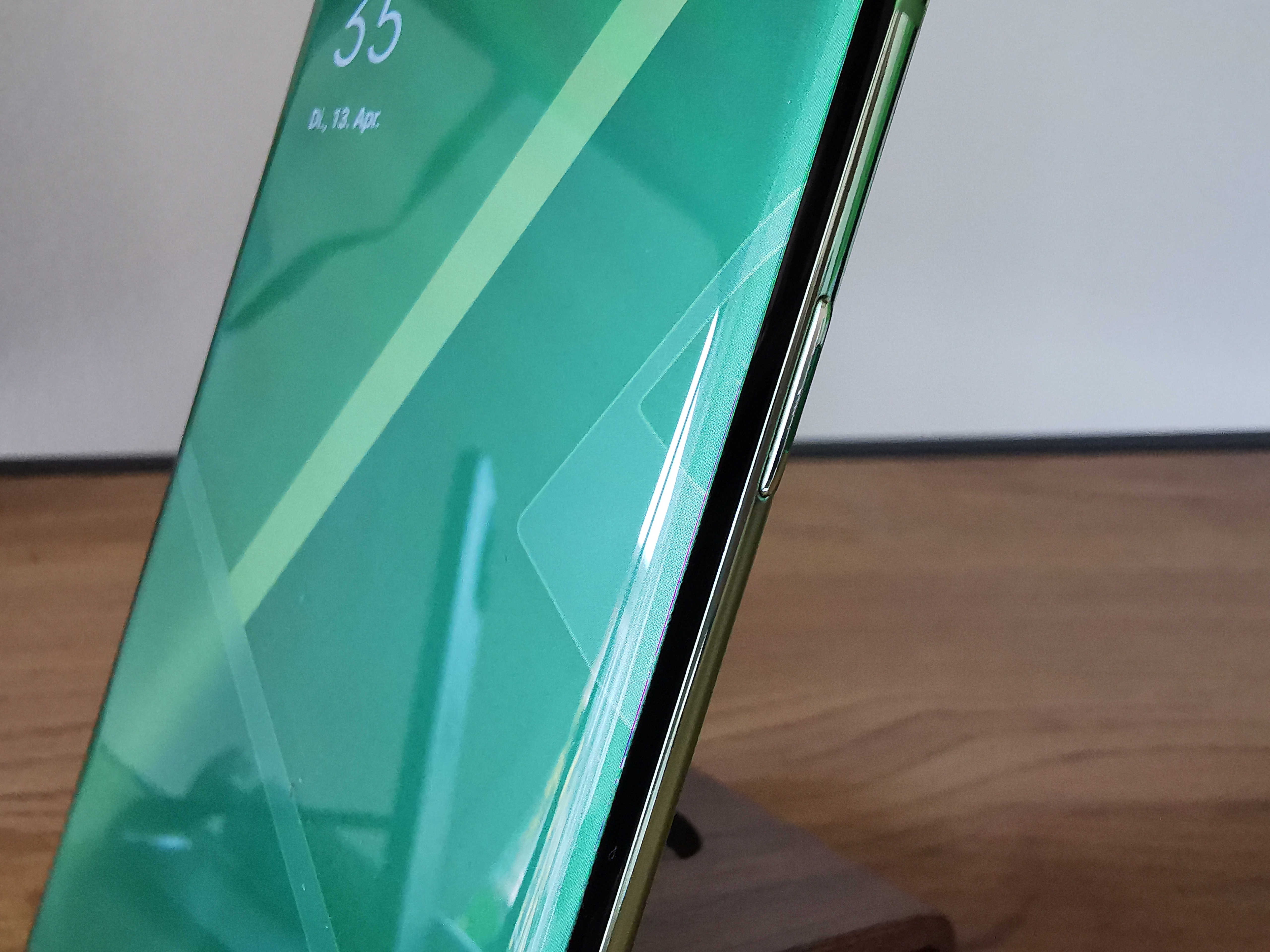 Oppo Reno 4 Pro Green Glitter Stand-by-Taste