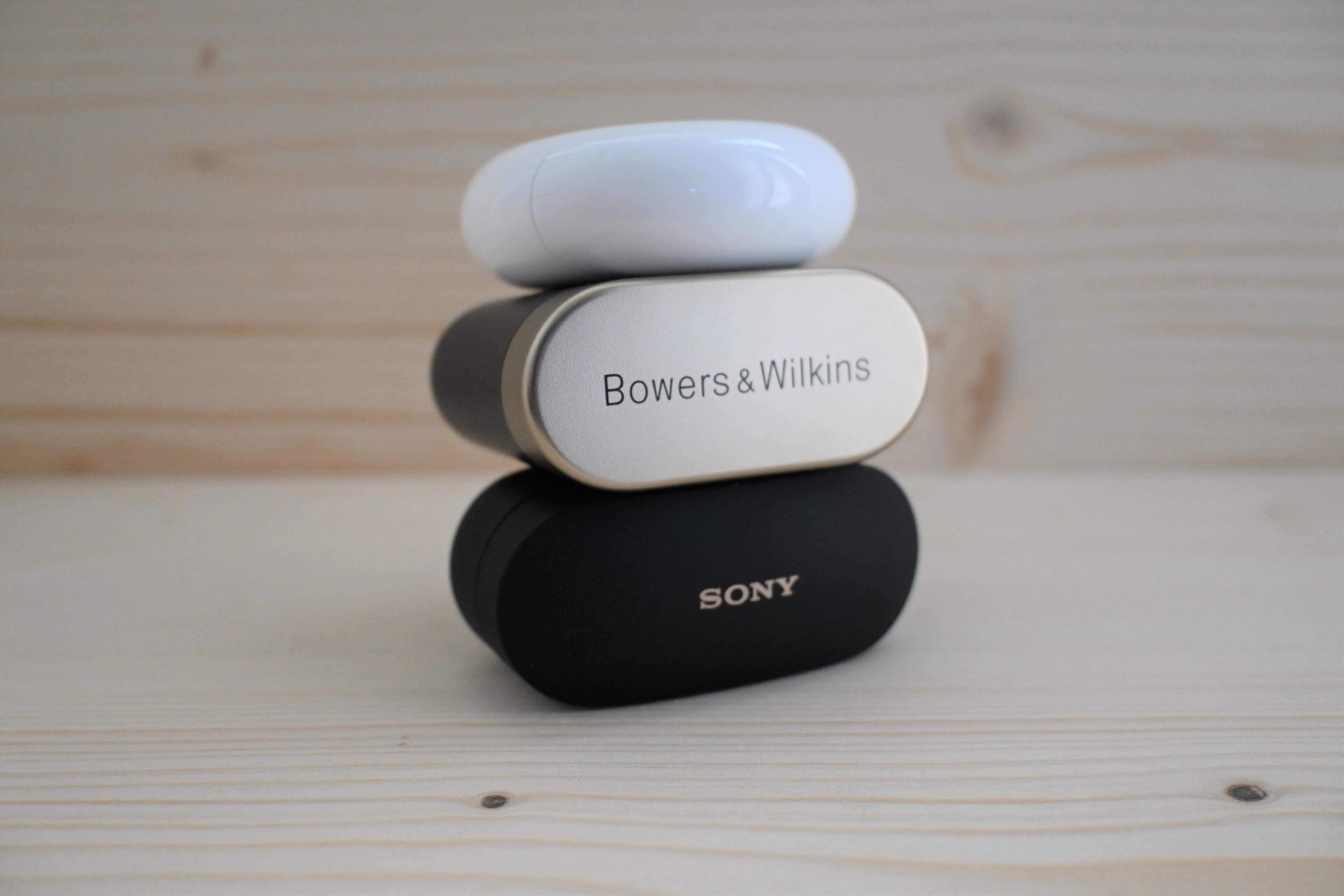 Bowers & Wilkins PI7 im Test im Vergleich zu Sony und Huawei.