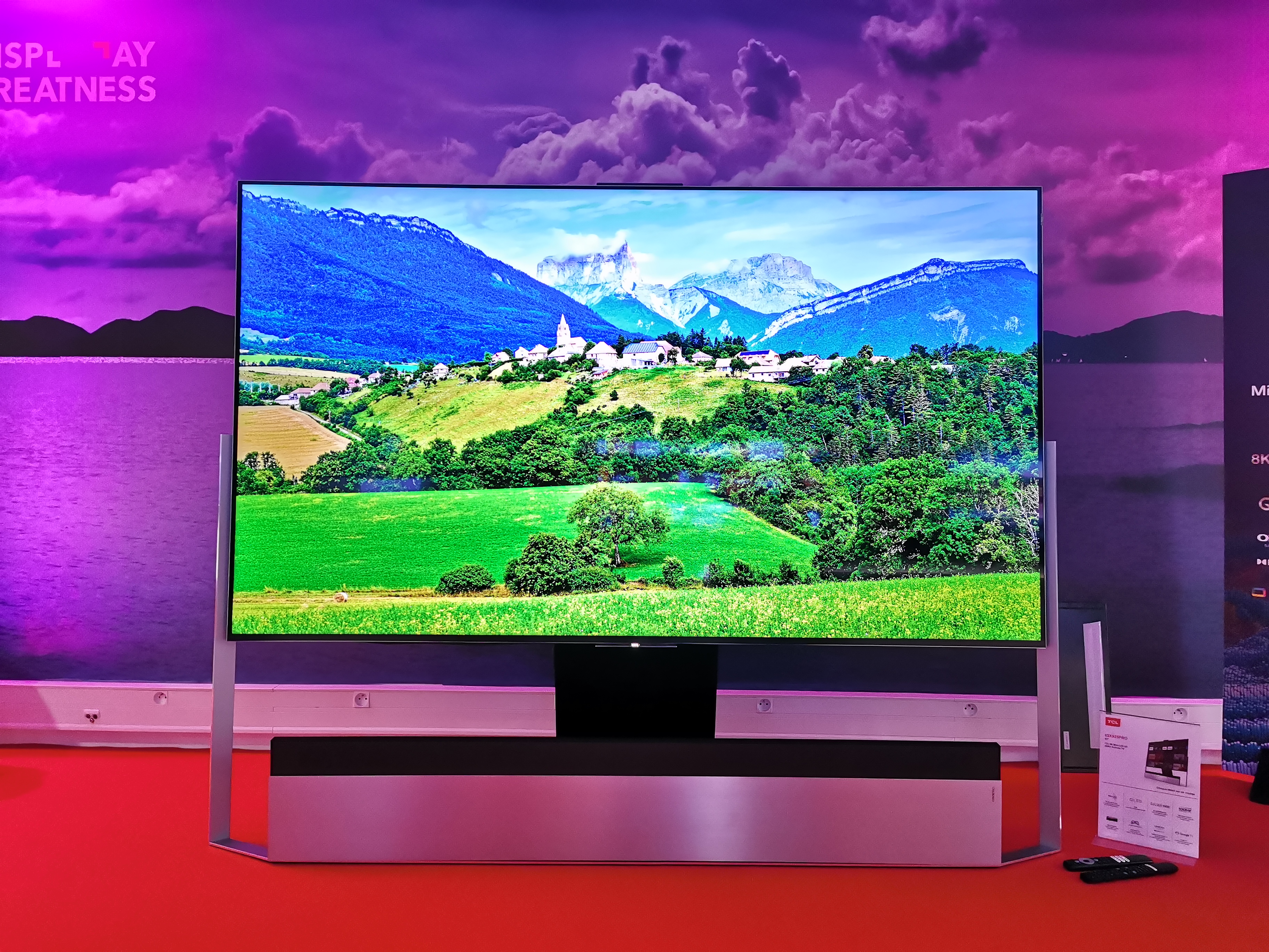 Der TCL X92 Pro mit 8k MiniLED OD-Zero.