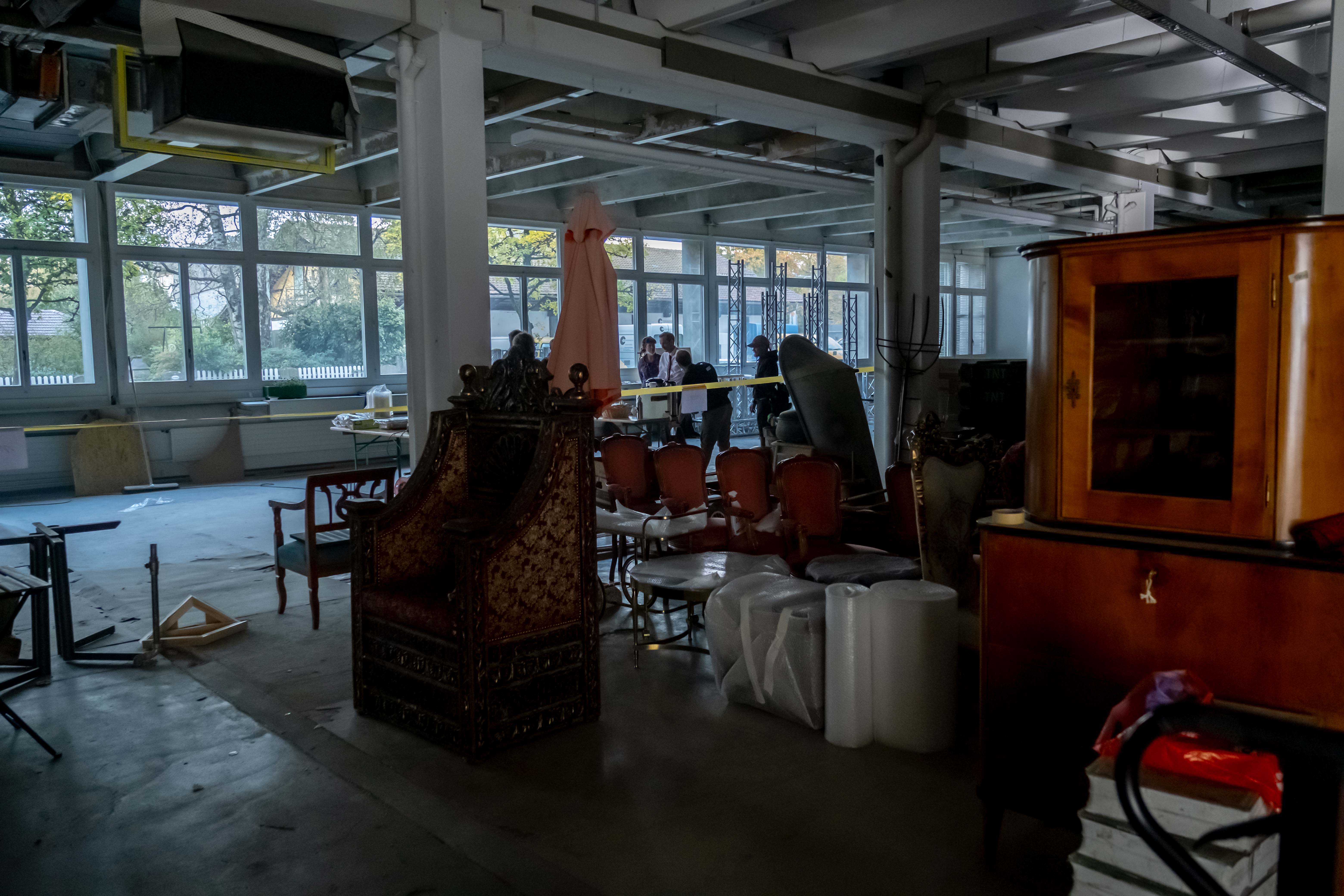 Mad Heidi: Requisiten vom Dreh.