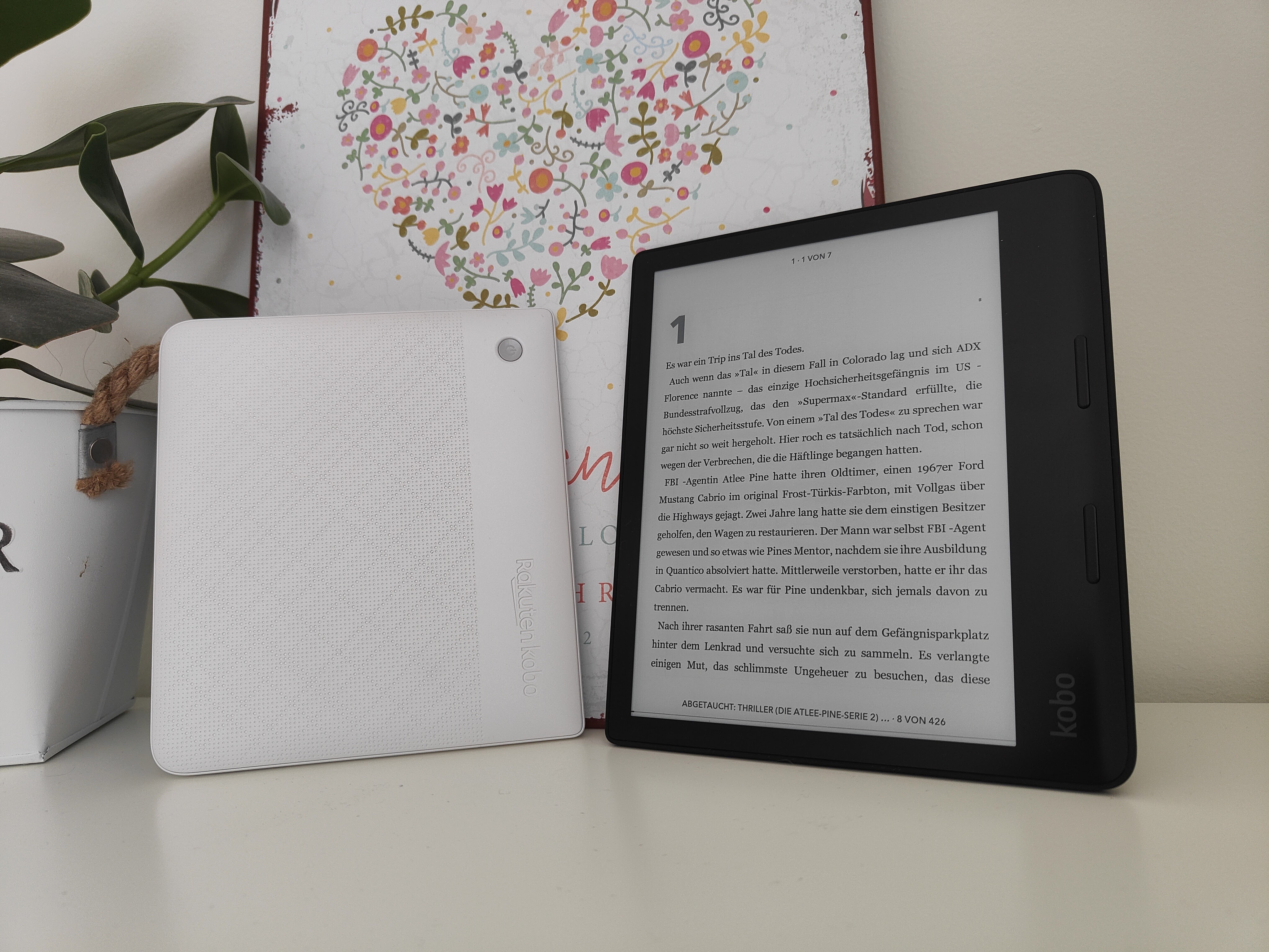Kobo Libra 2 vs. Kobo Sage