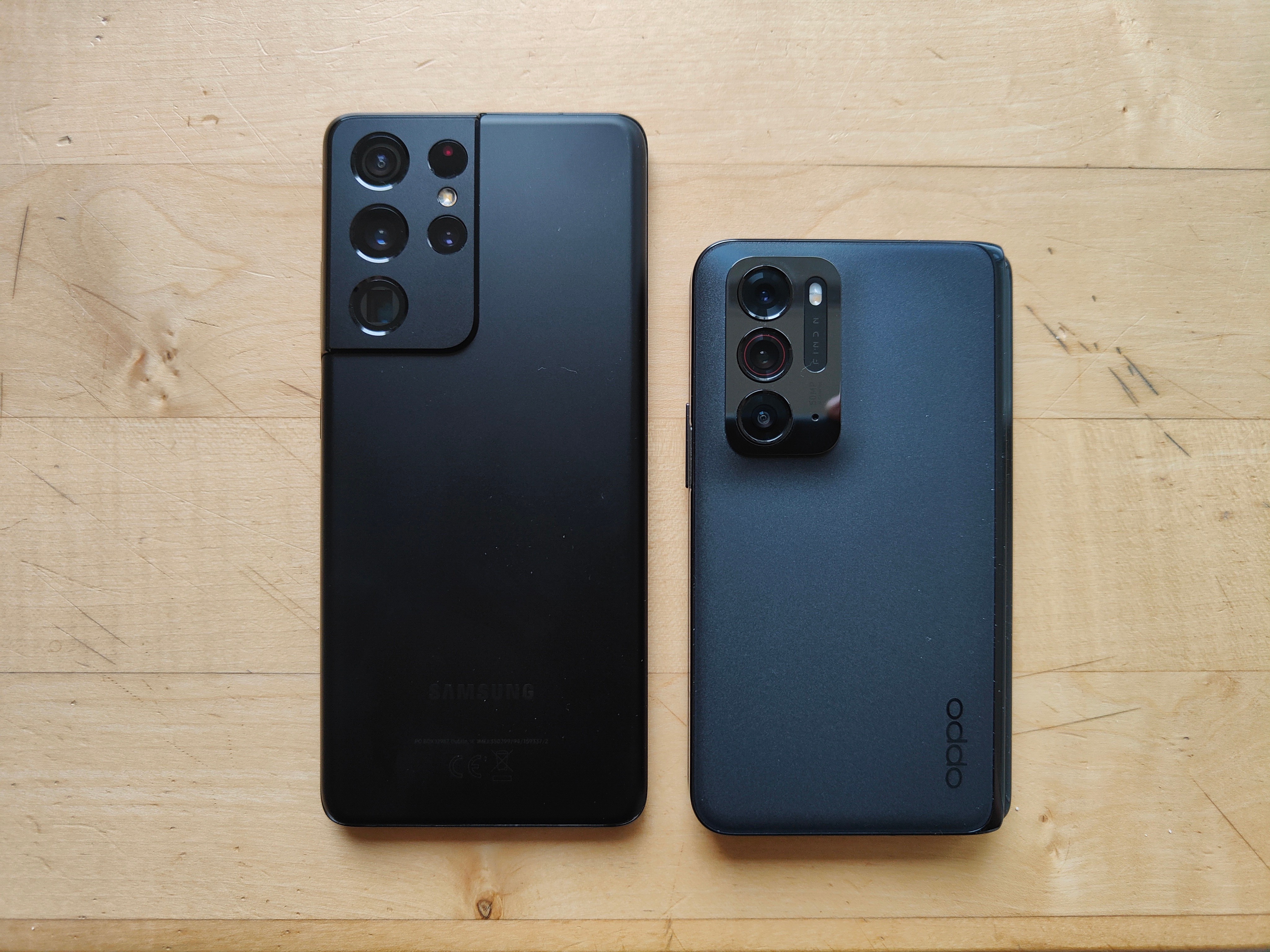 Grössen Unterschied Samsung Galaxy S21 Ultra vs. Oppo Find N