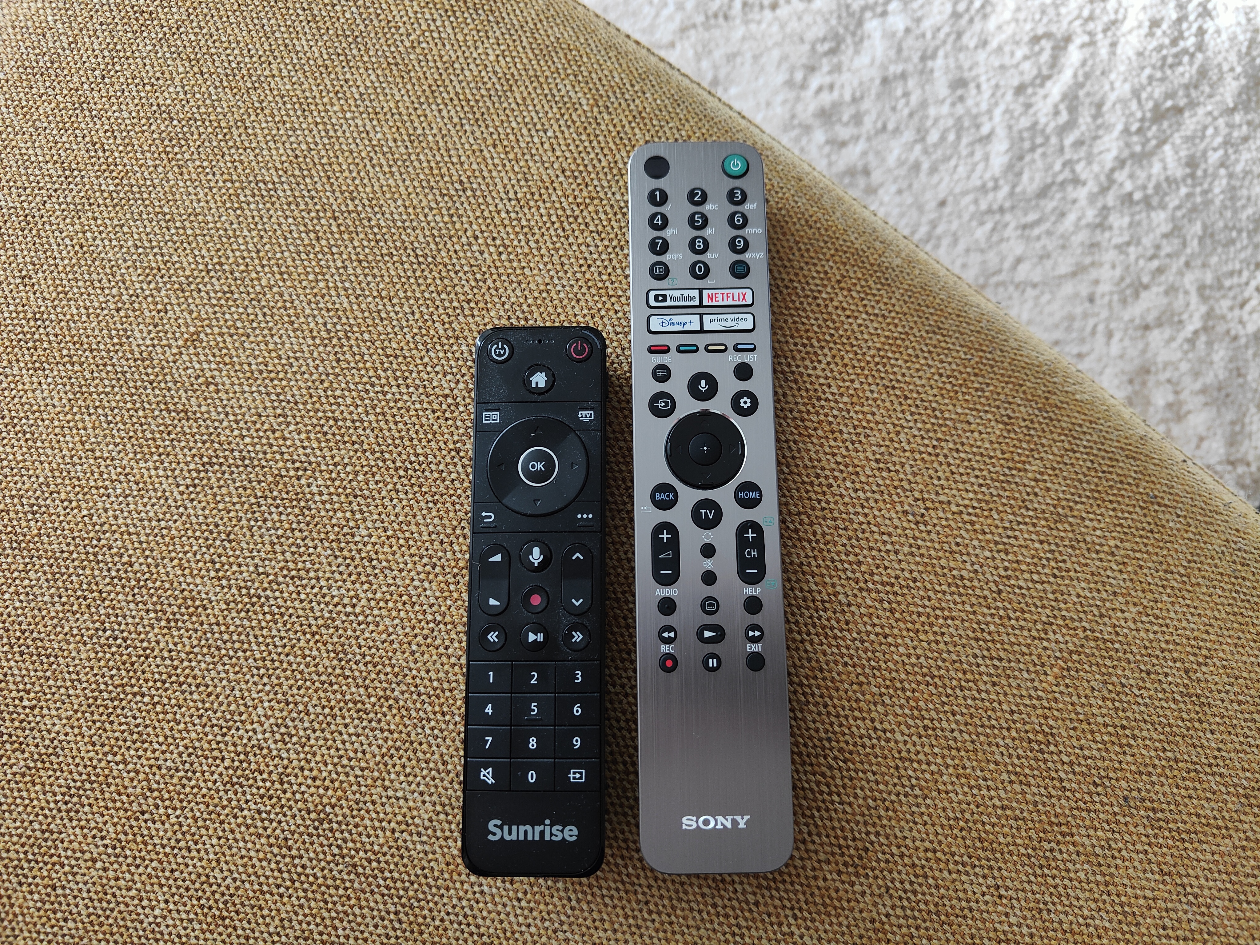 Fernbedienung Sony X95J