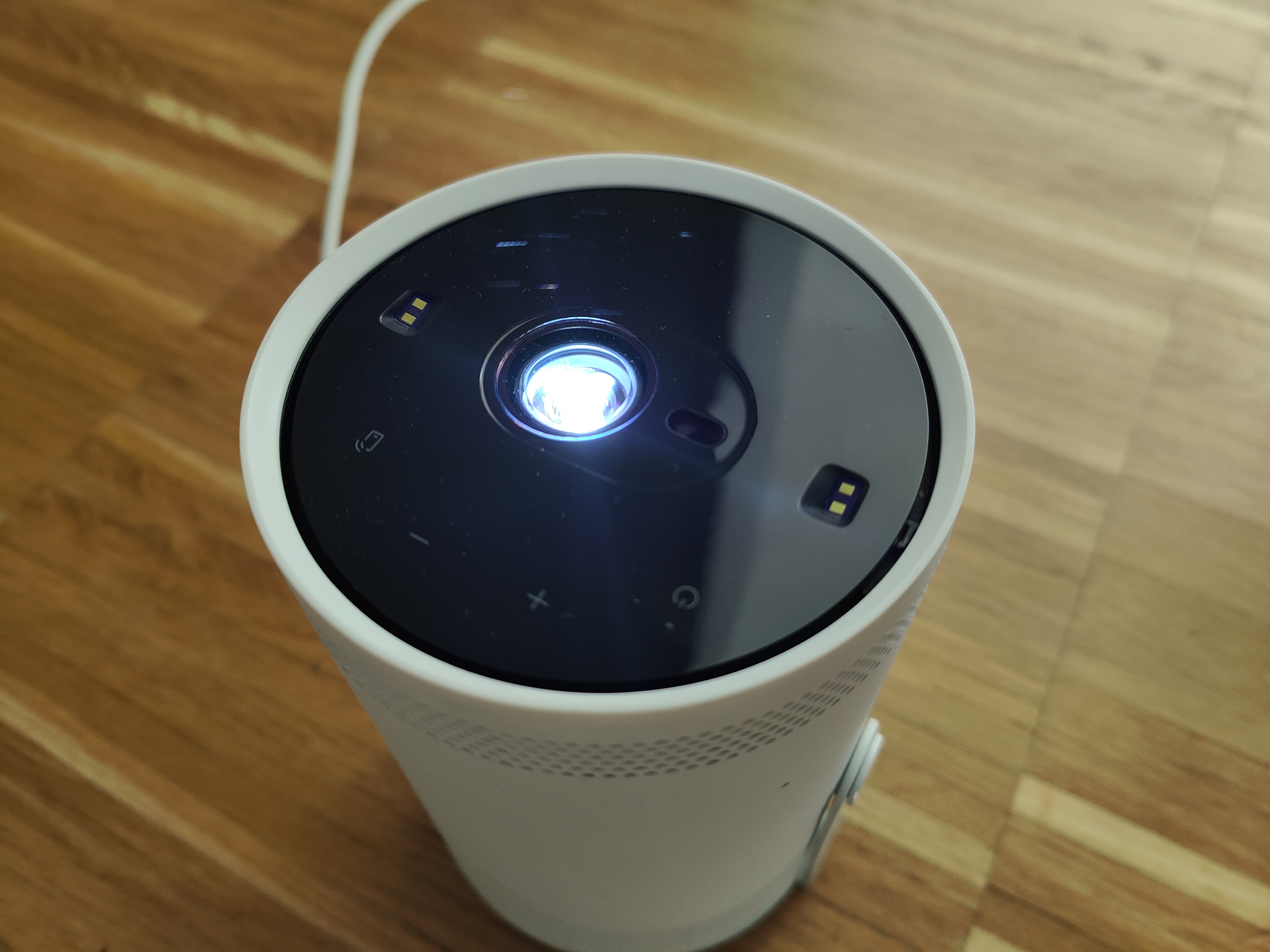 Samsung The Freestyle LED