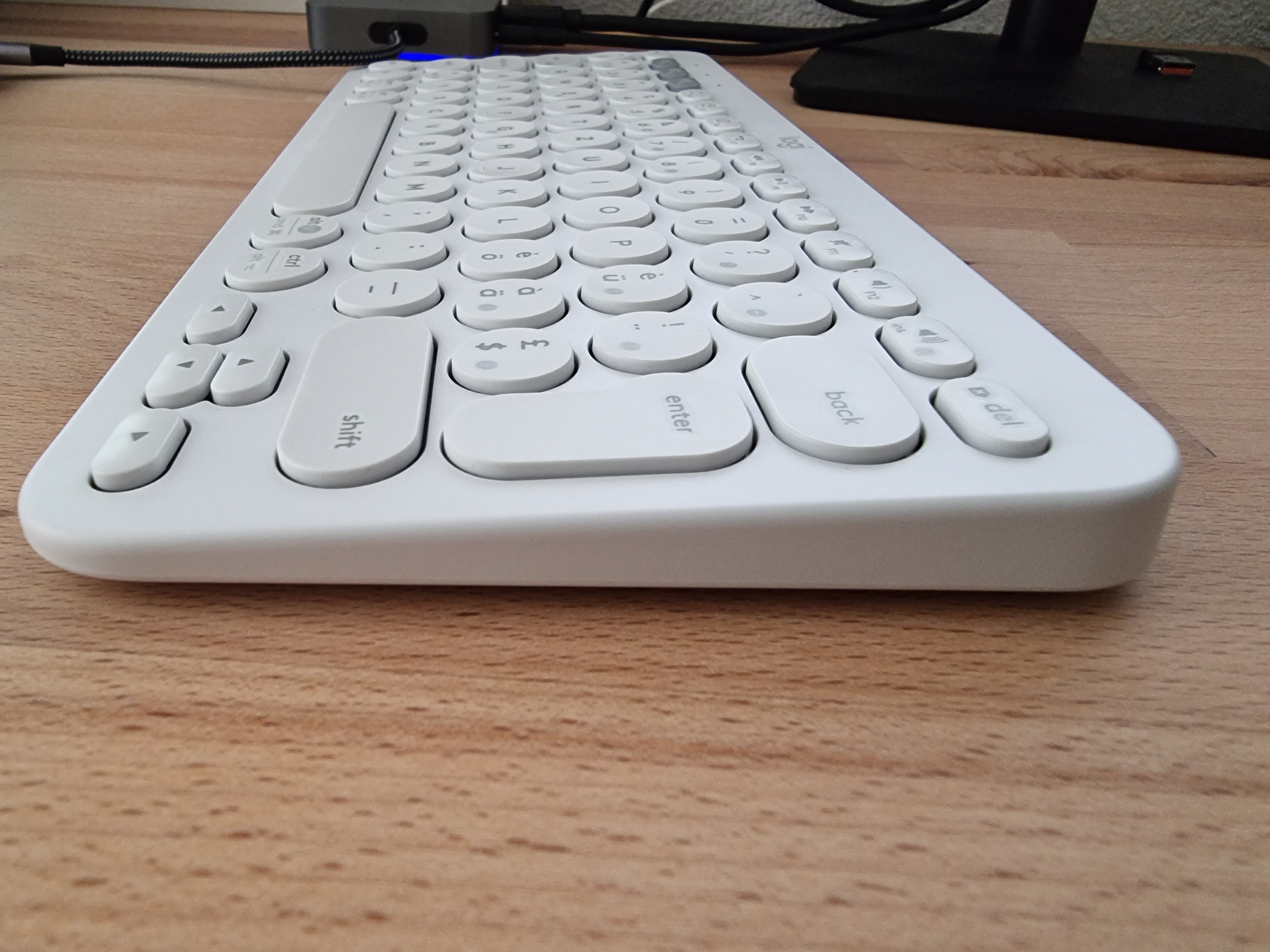 Kompakt und gut, die Logitech K380