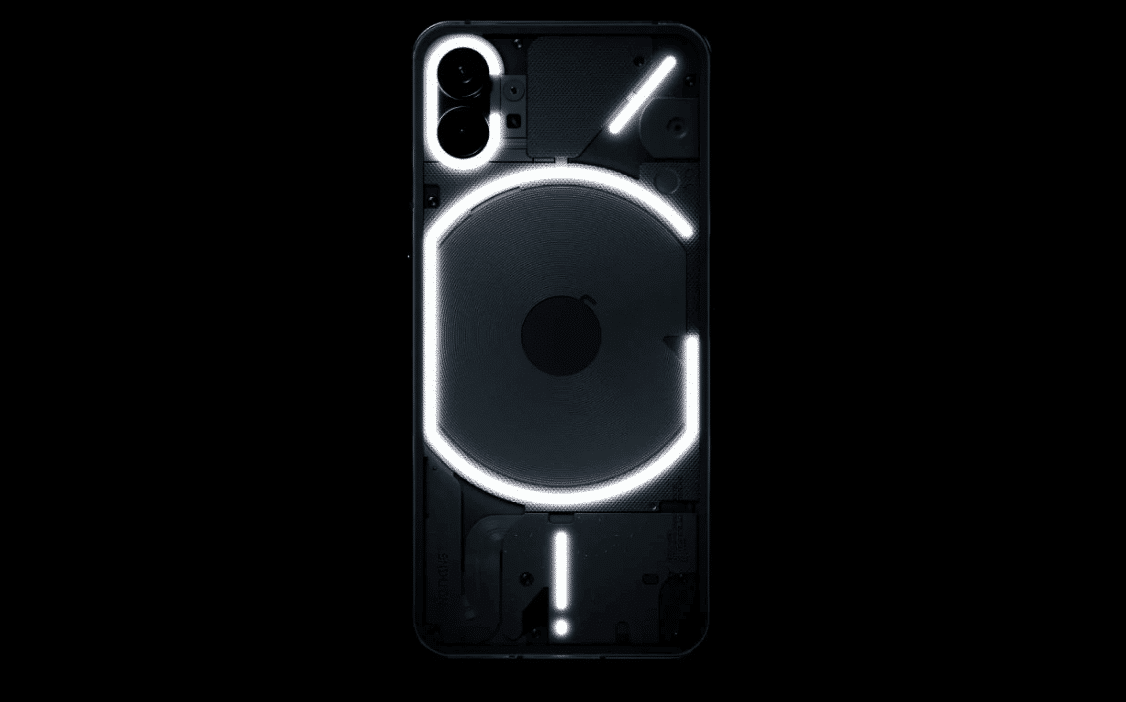 Das Nothing Phone (1) in Schwarz mit LED-Streifen