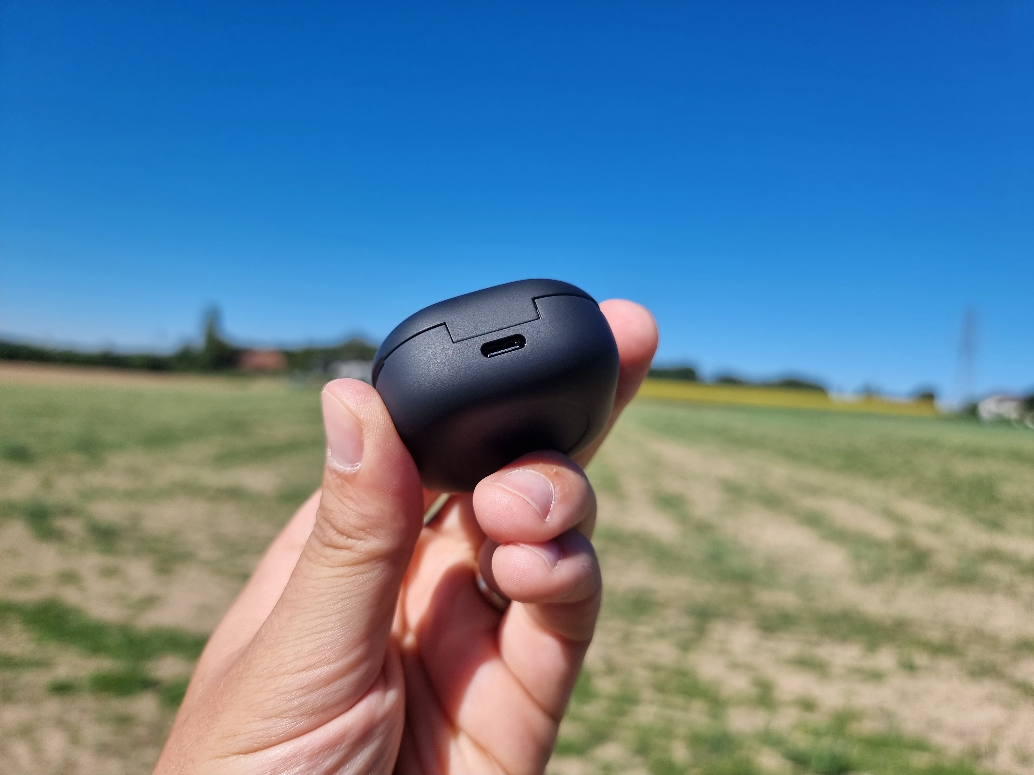 USB-C-Anschluss an den Samsung Galaxy Buds2 Pro