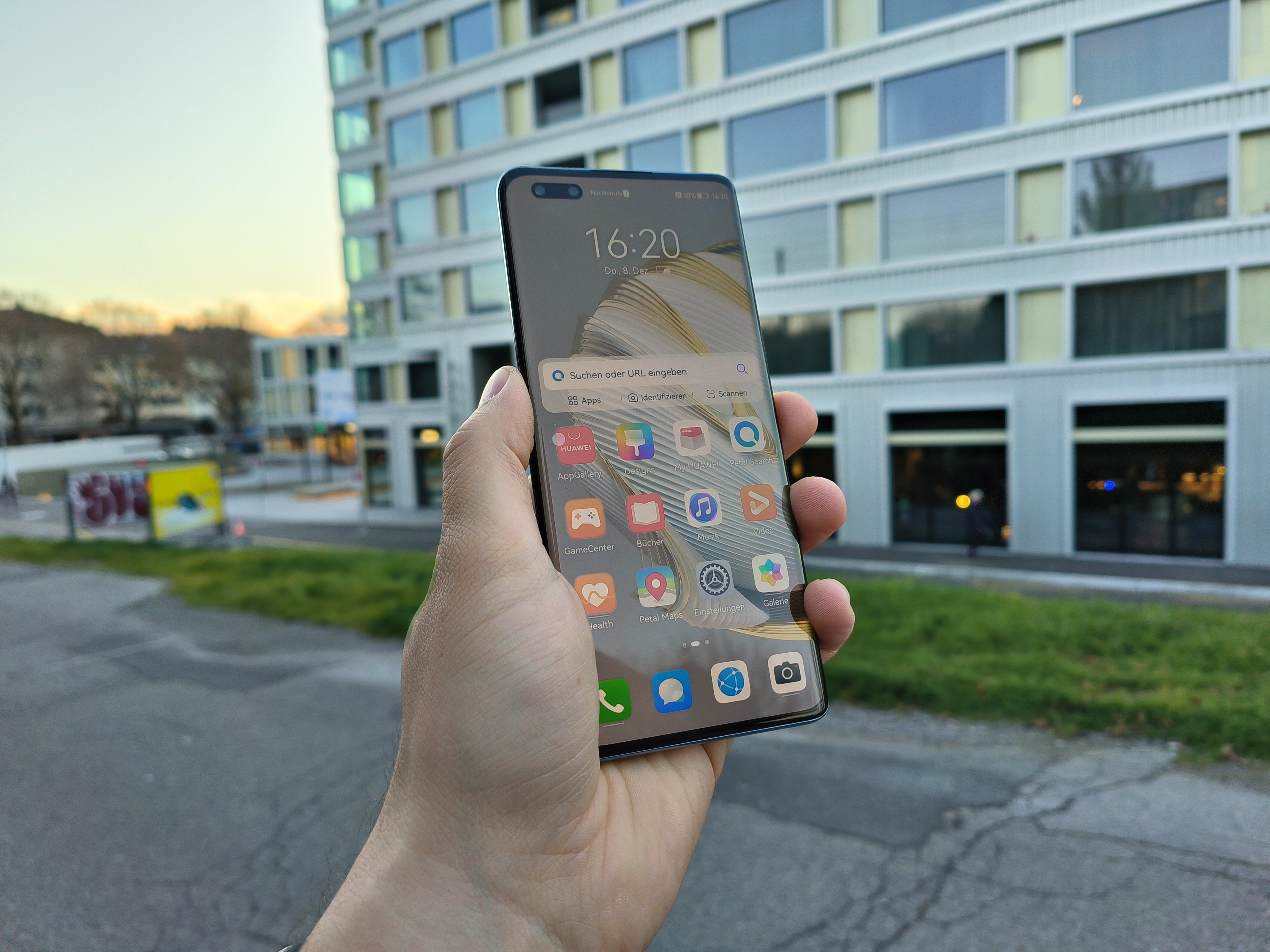 Das Huawei Nova 10 Pro verfügt über ein gutes Display