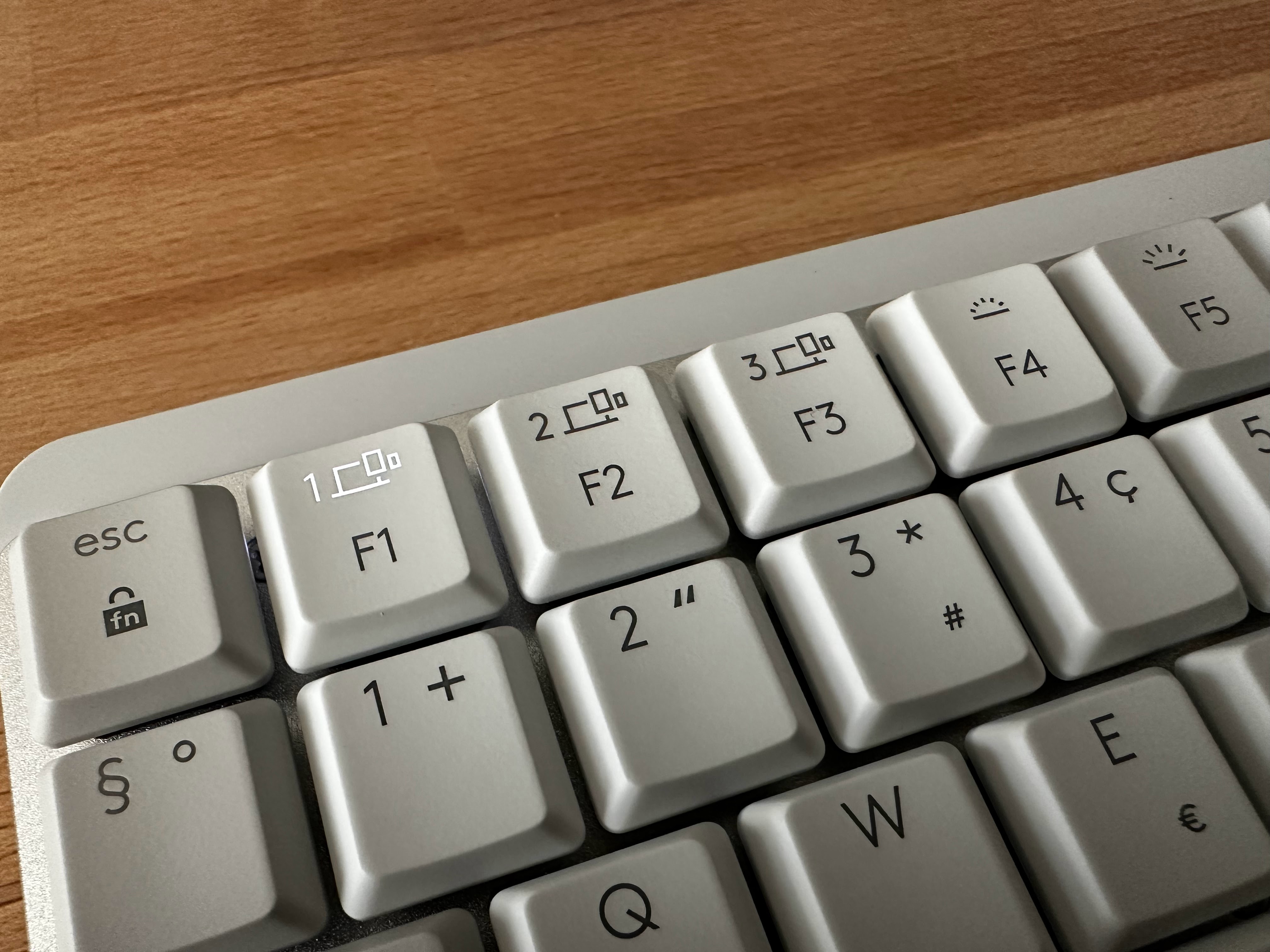 Easy-Switch-Funktion bei der Logitech MX Mechanical Mini for Mac