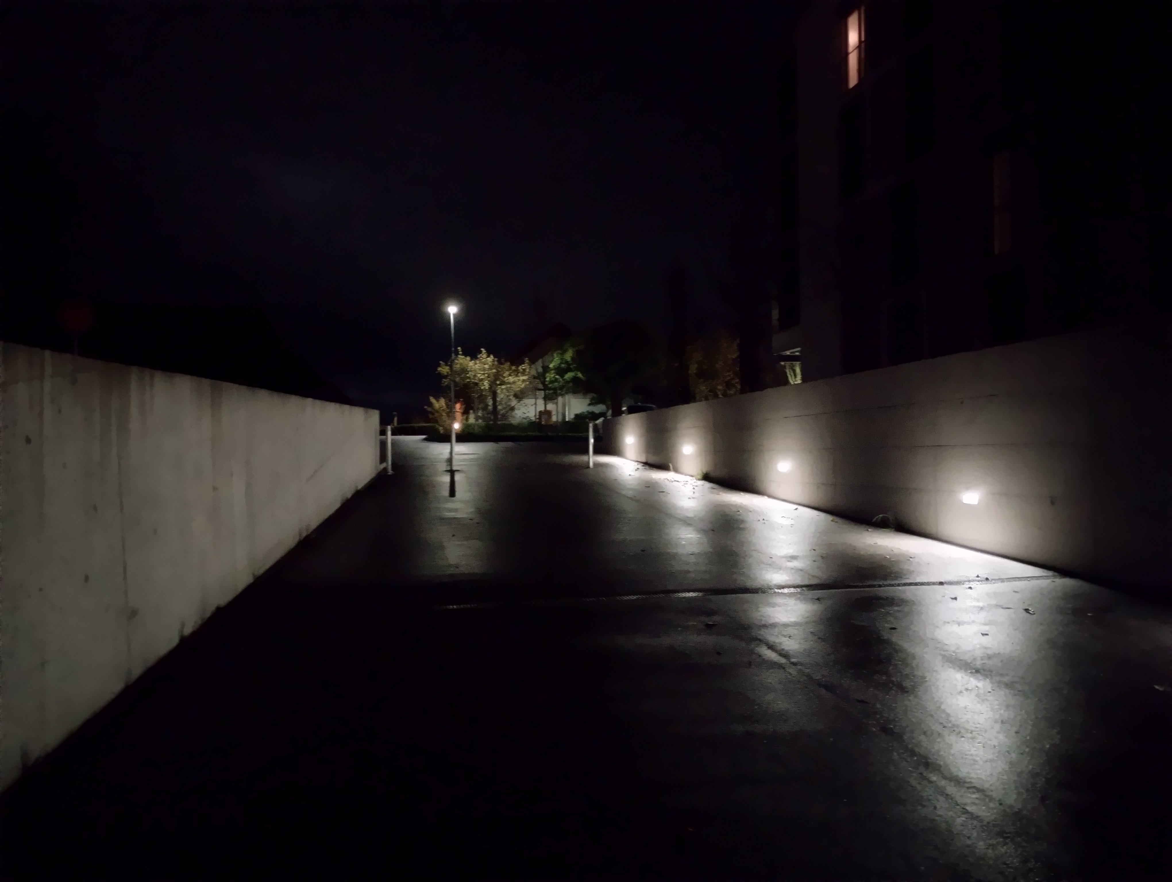 Foto bei Nacht mit Hauptkamera