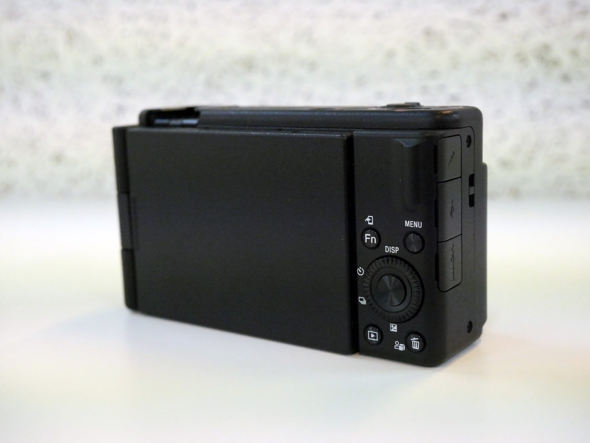 Sony ZV-1F Rückseite des Gehäuses.