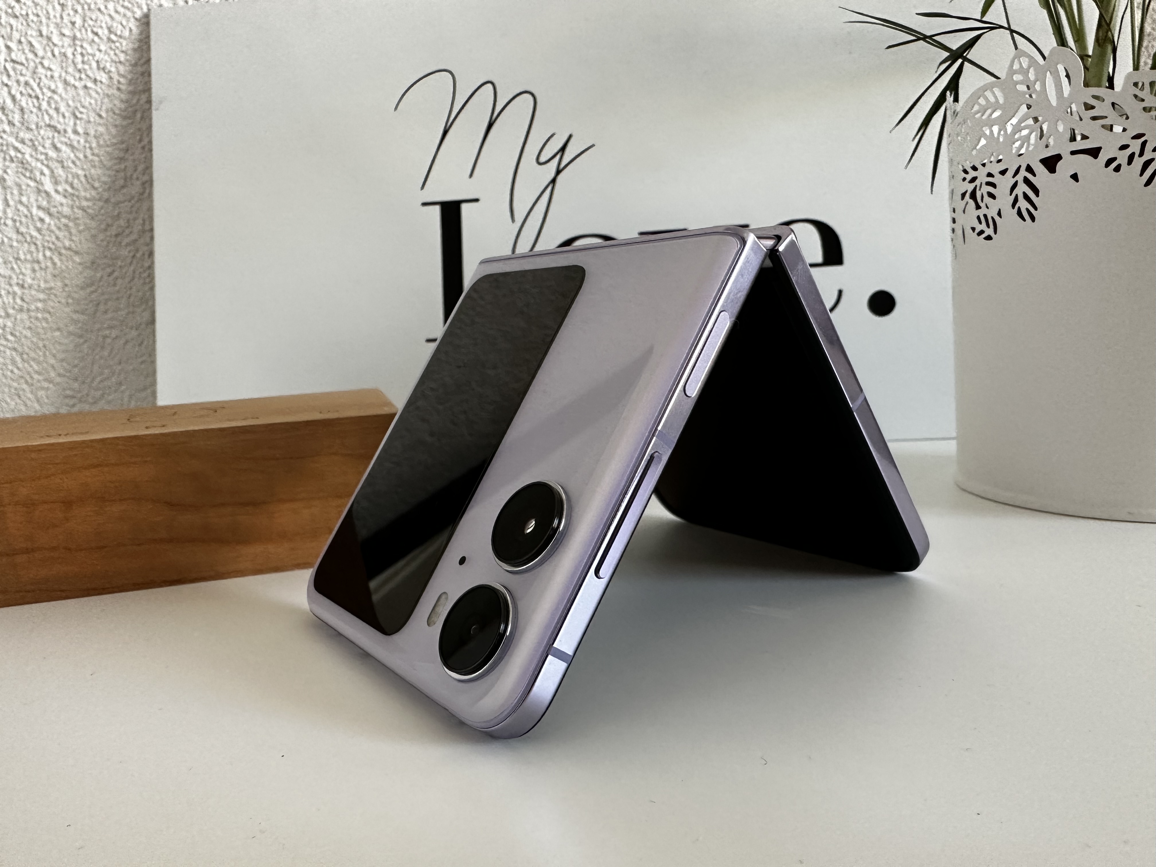 Das Oppo Find N2 Flip