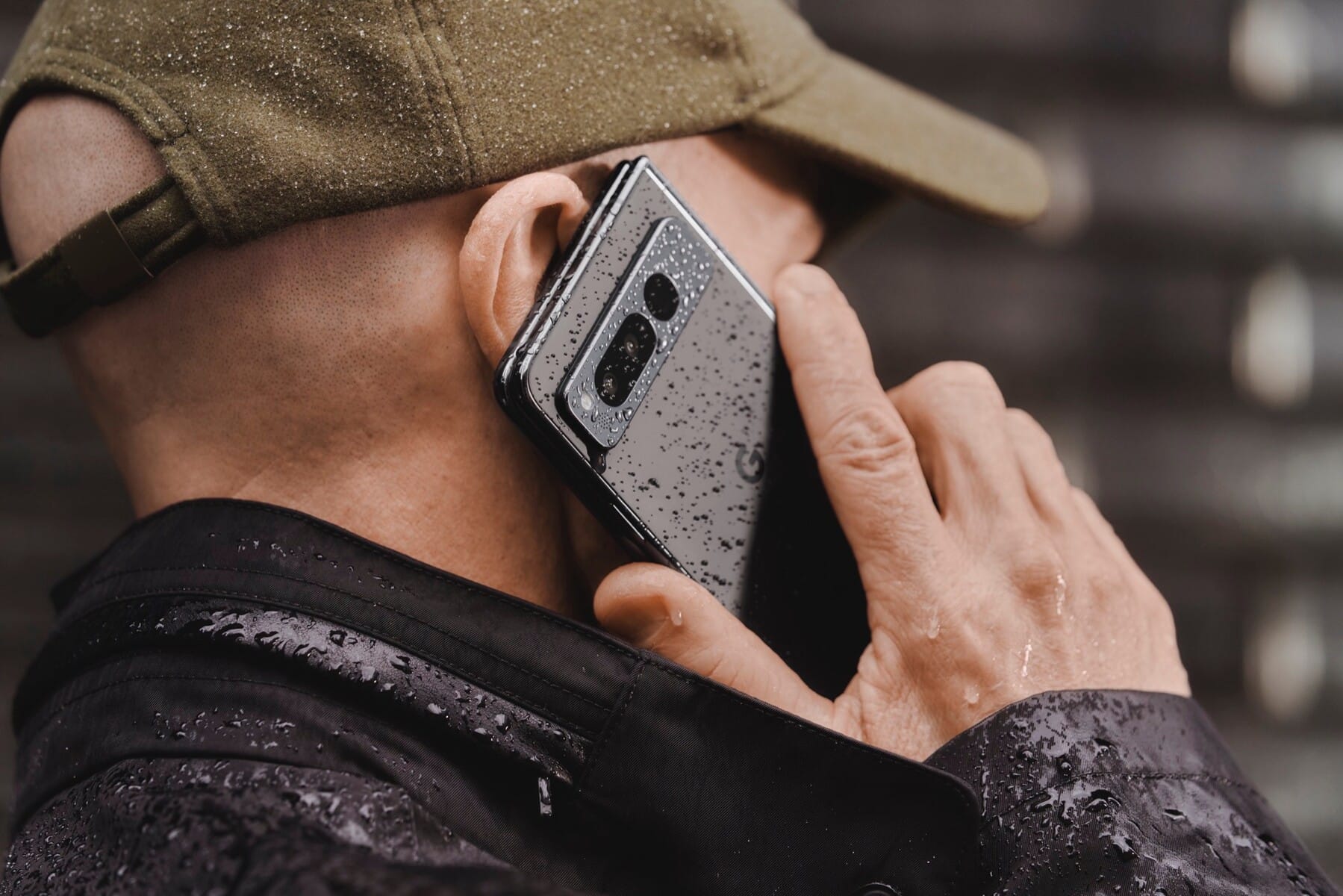 Zugeklappter Zustand Google Pixel Fold