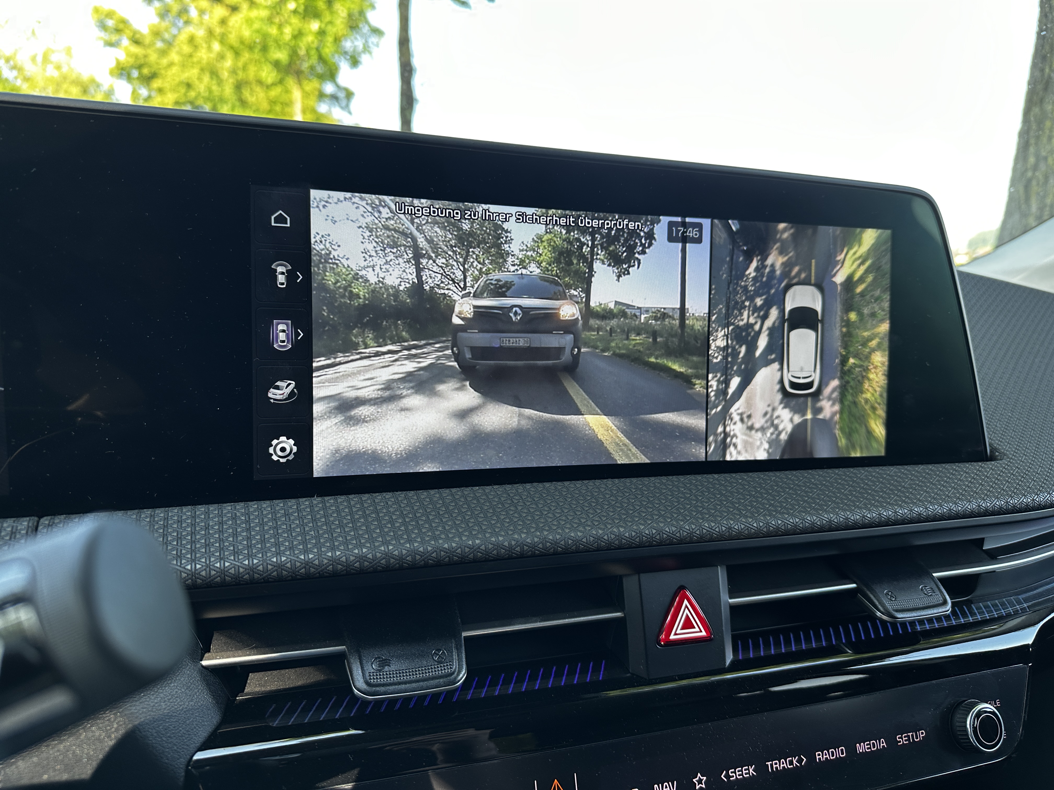 Der Kia EV6 verfügt üb er zahlreiche hochauflösende Kameras und Sensoren