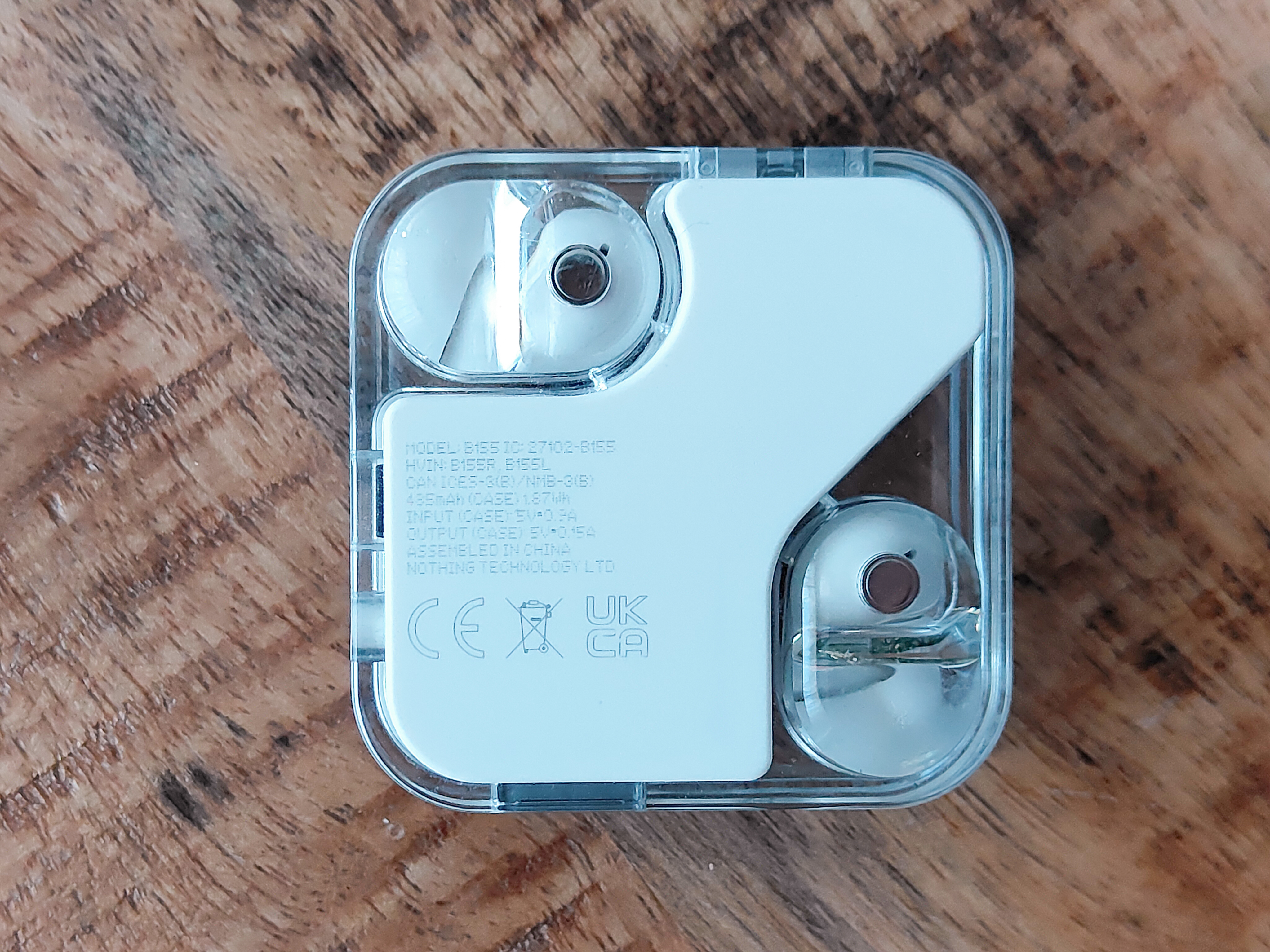 Nothing Ear (2) im Test: Design Gehäuse.