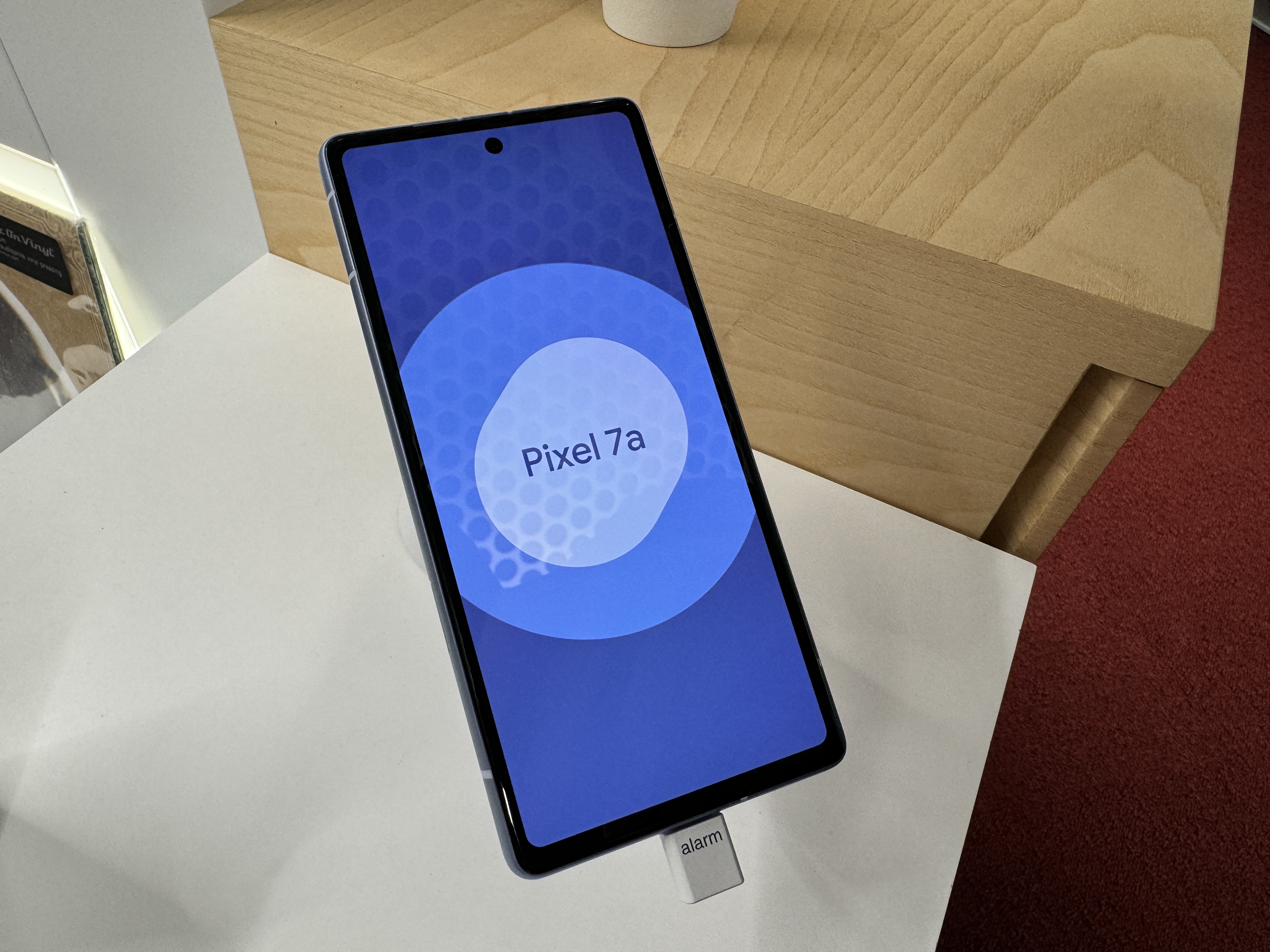 Das Google Pixel 7a kommt in die Schweiz.