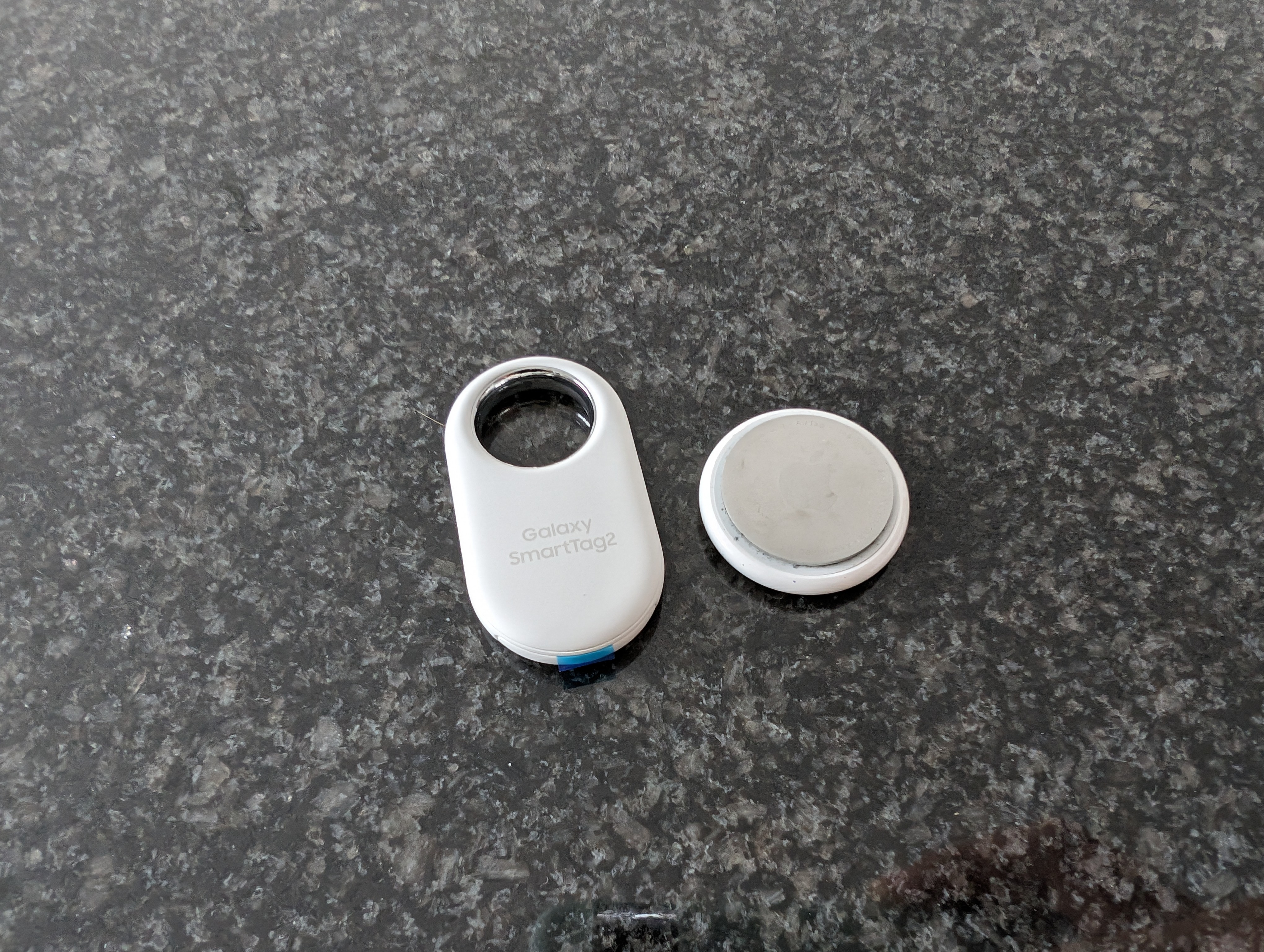 Samsung Galaxy SmartTag 2 vs. Apple AirTag