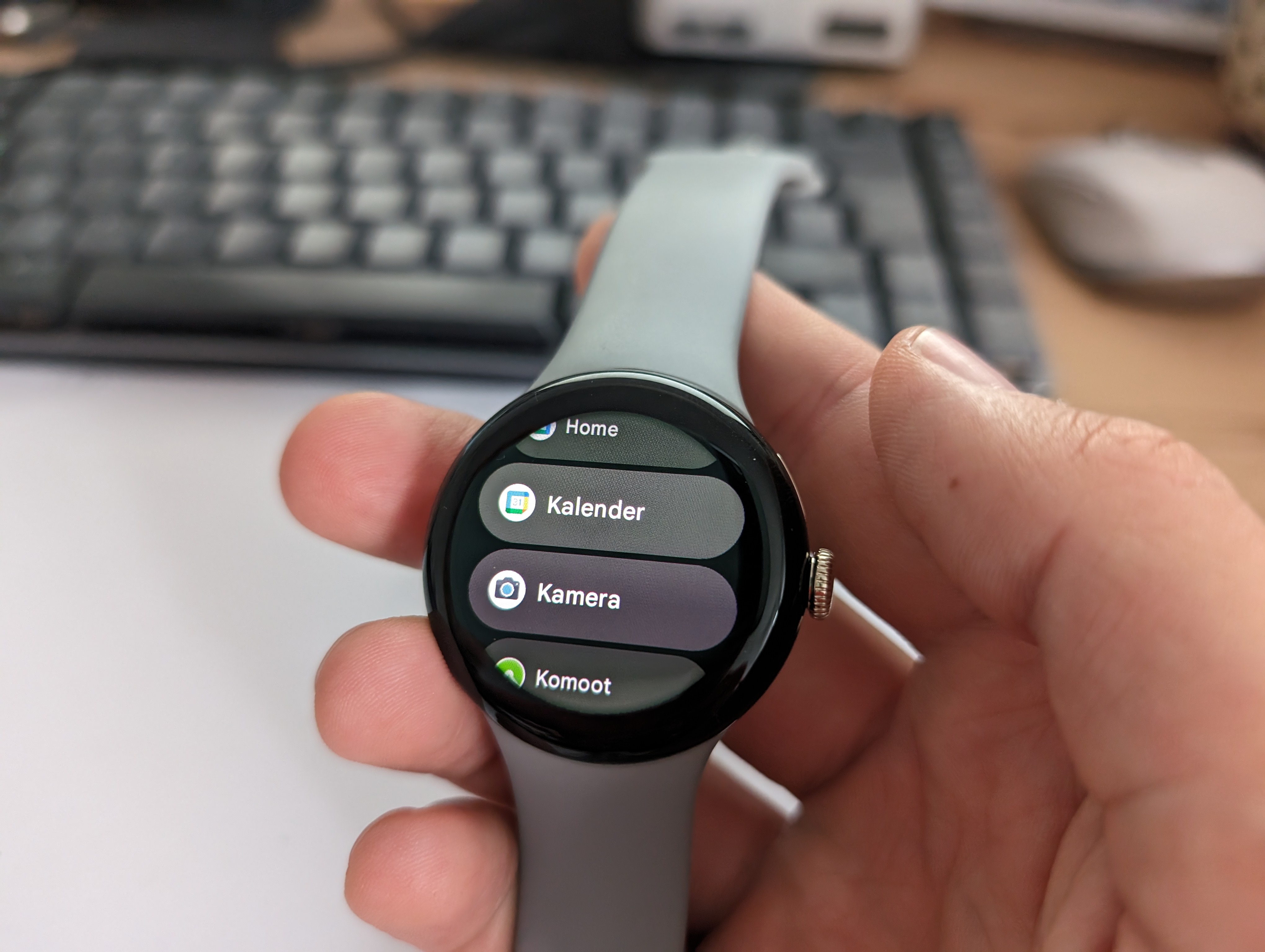 Ebenso bringt Google auch den Kalender auf die Pixel Watch 2