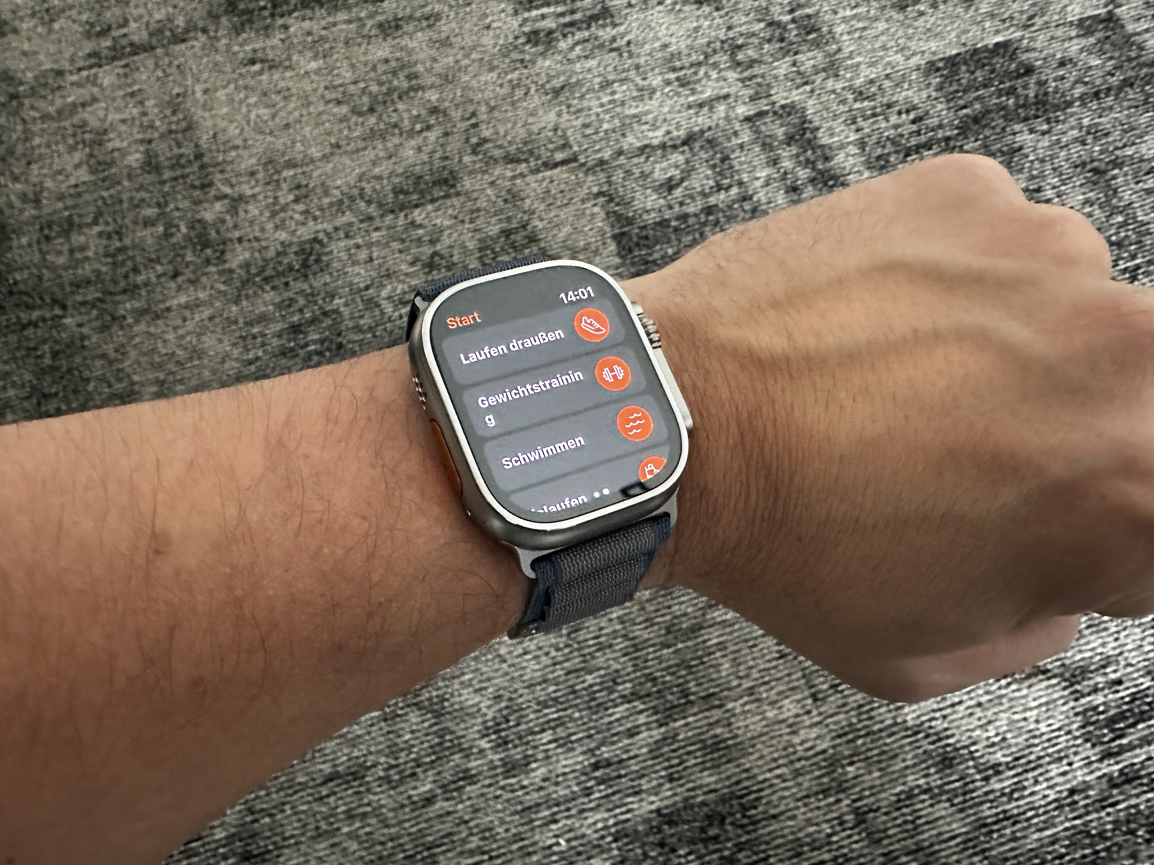 Strava auf der Apple Watch Ultra 2