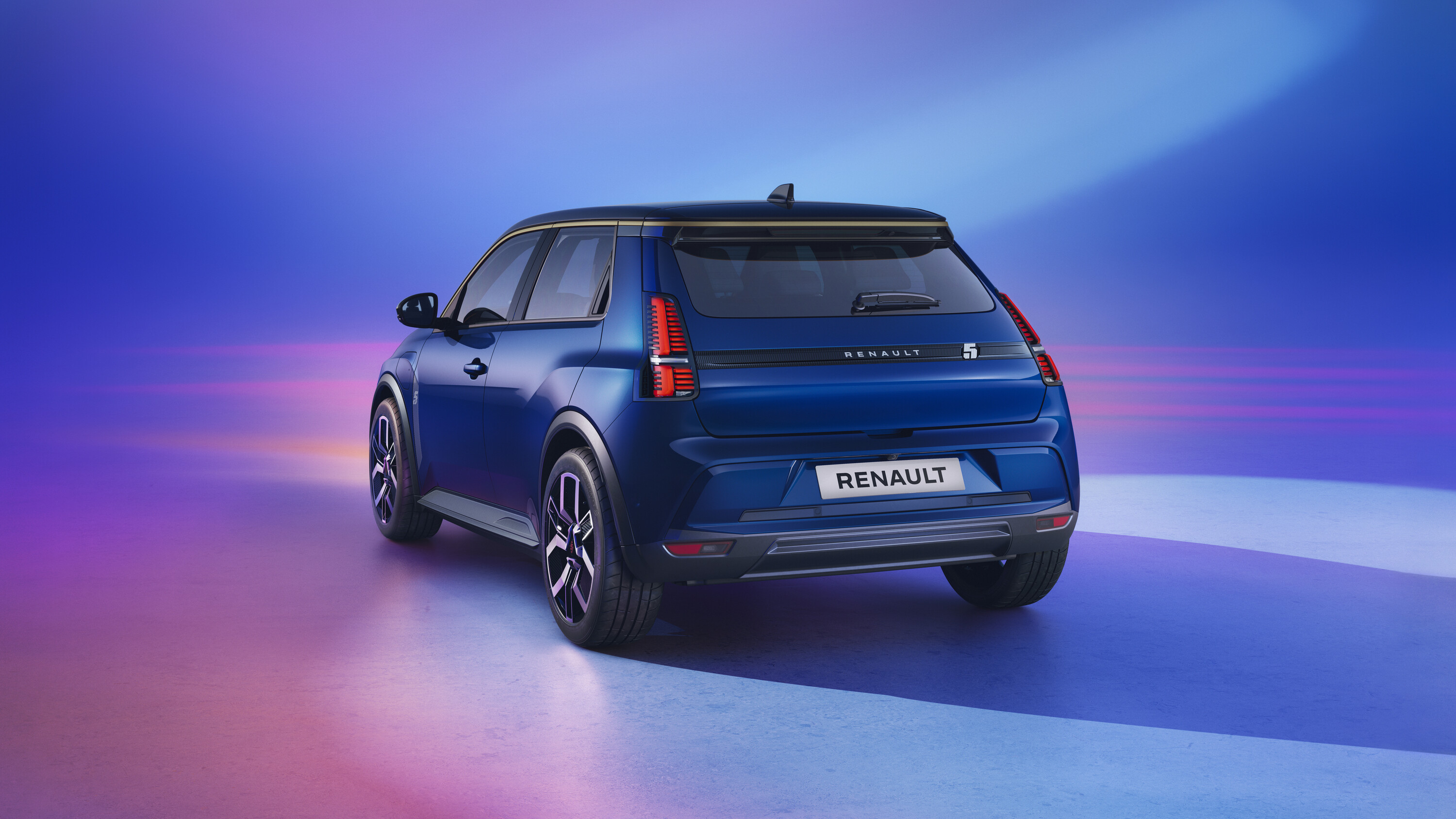 Renault 5 E-Tech Electric in Blau