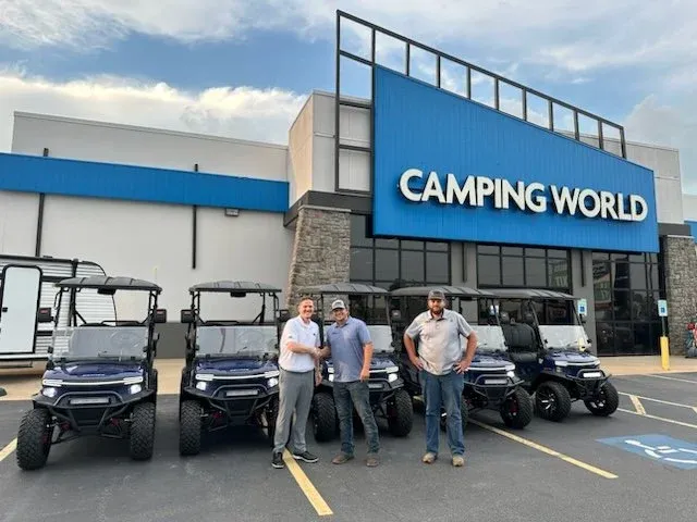 Camping World goes Denago