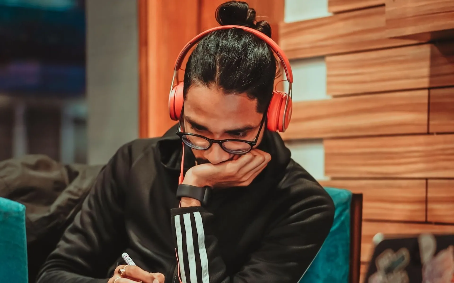 Listening to lossless audio