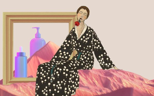 A woman in a kimono sat on a mountain range