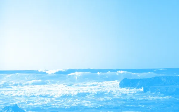 Waves crashing on the beach