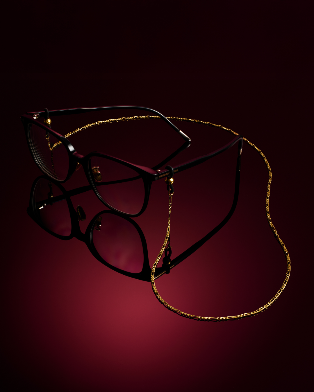 Menē 24k gold Glasses Chain.