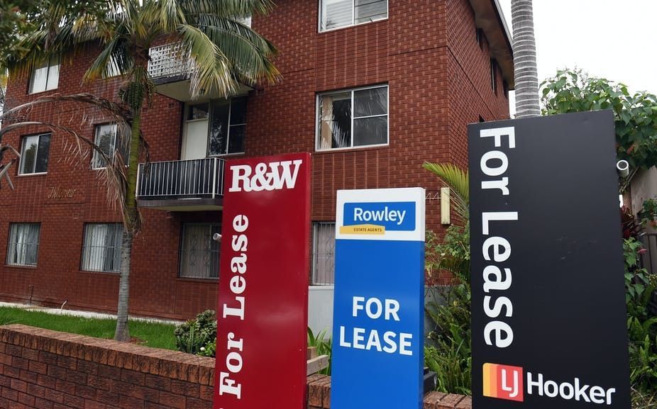 Twitter: A Lease and Subscribe Model?