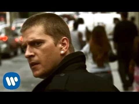 Friday Song: "This Is How a Heart Breaks"