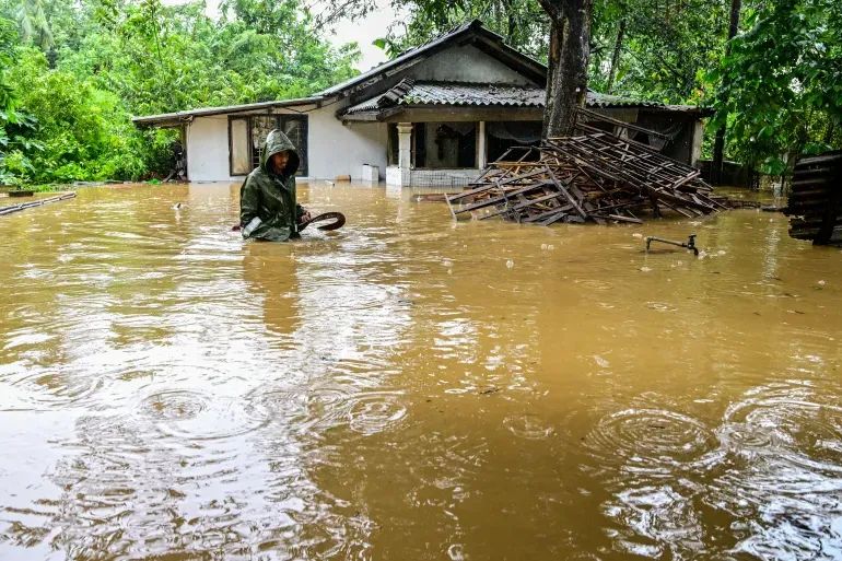SRI LANKA EVANGELICALS LAUNCH EMERGENCY RELIEF AS CYCLONE DITWAH KILLS 330 AND DISPLACES THOUSANDS