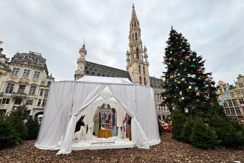 BRUSSELS NATIVITY VANDALIZED: Baby Jesus Stolen From Controversial Display