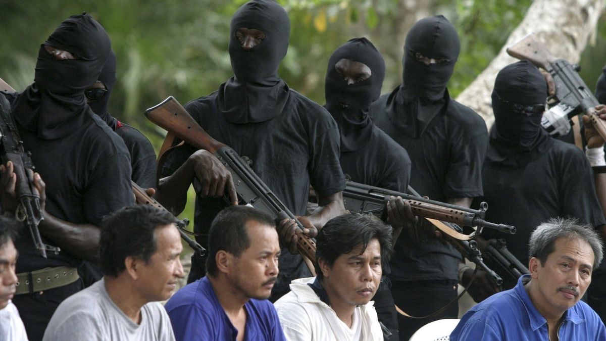 Nigerian Terrorists Kidnap 100 Worshippers During Sunday Church Services in Kaduna
