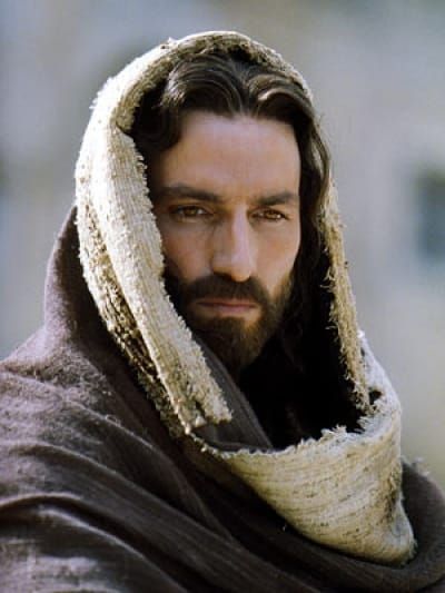 Jim Caviezel Won't Repreieve Role As Jesus Christ