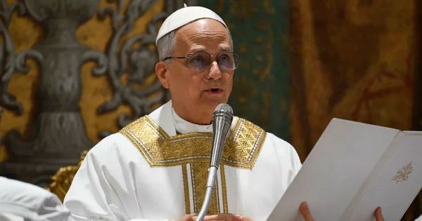 Pope Leo XIV to Pray at Beirut Blast Site in First Foreign Trip