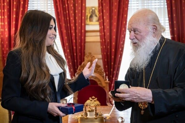 US AMBASSADOR GUILFOYLE MEETS GREEK ORTHODOX ARCHBISHOP, REQUESTS PRAYERS FOR TRUMP