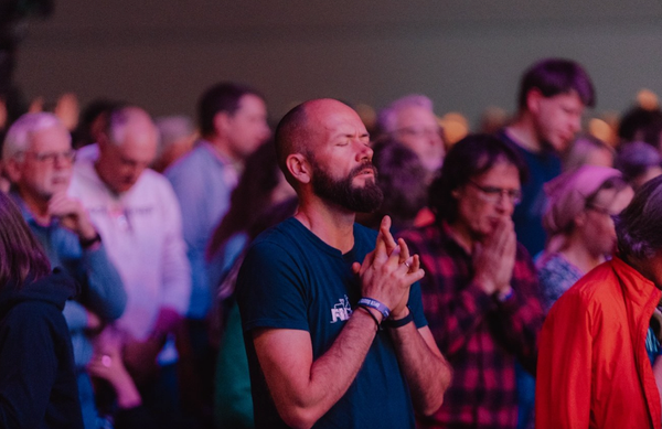 9,000 German Christians Gather in Karlsruhe to Pray for Persecuted Believers as North Korean Pastor Says the Kim Dynasty Is Nearing Its End