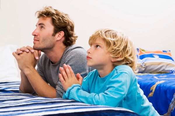 Half of American Parents Never Pray With Their Children: New Bible Society Report Exposes a Generational Discipleship Gap