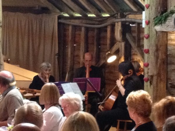 Cantemus perform 16th Century music for charity