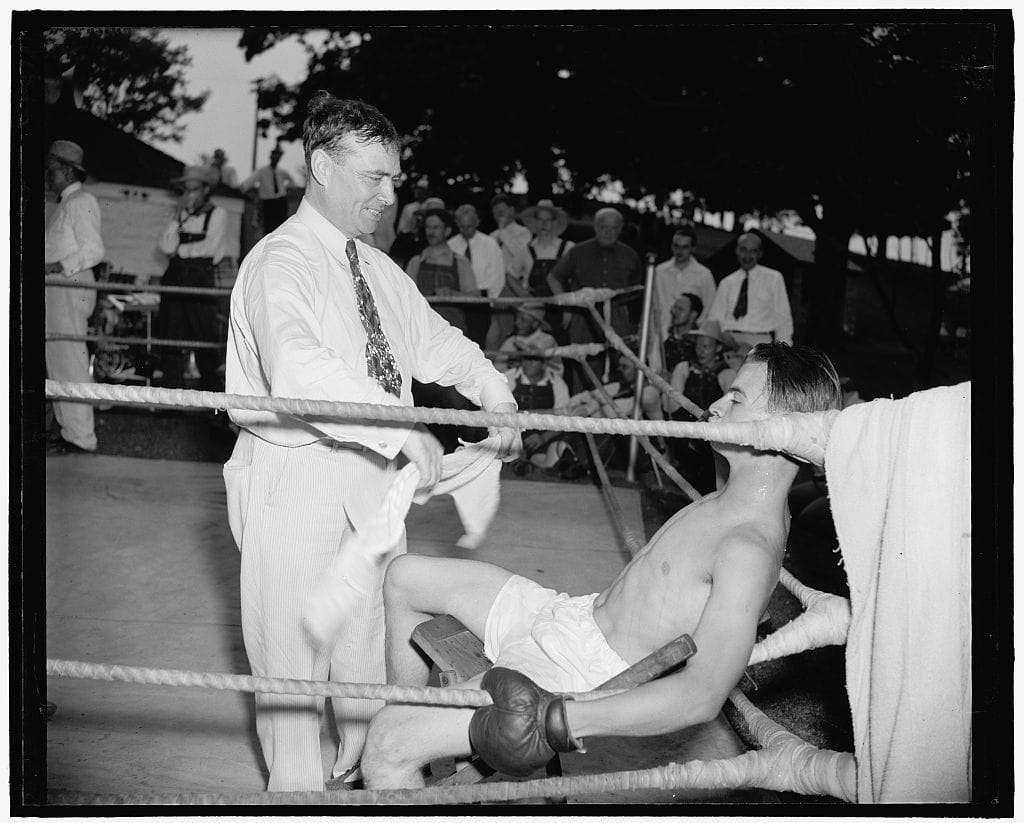 boxer resting between rounds