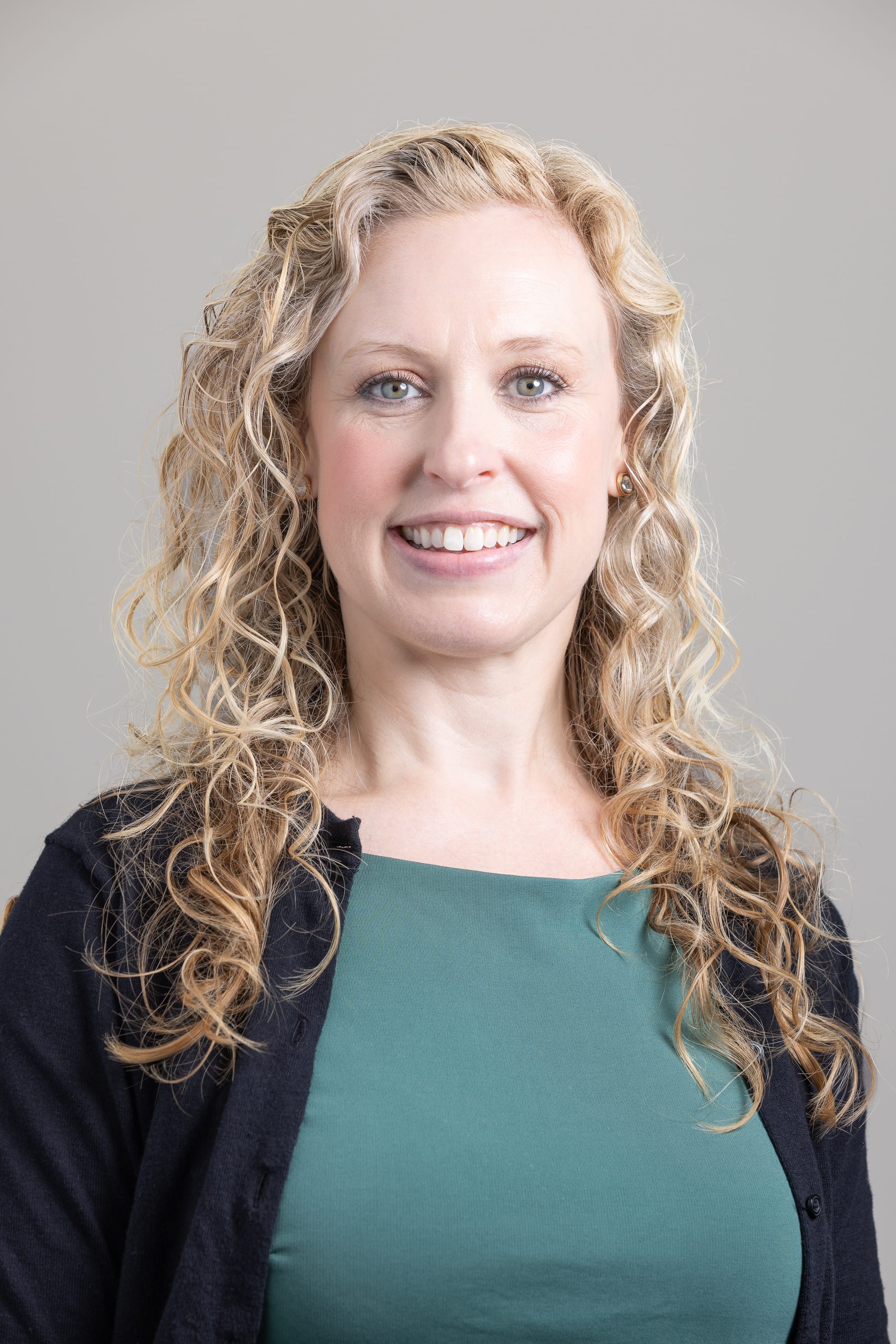 Dr. Samantha Shaak