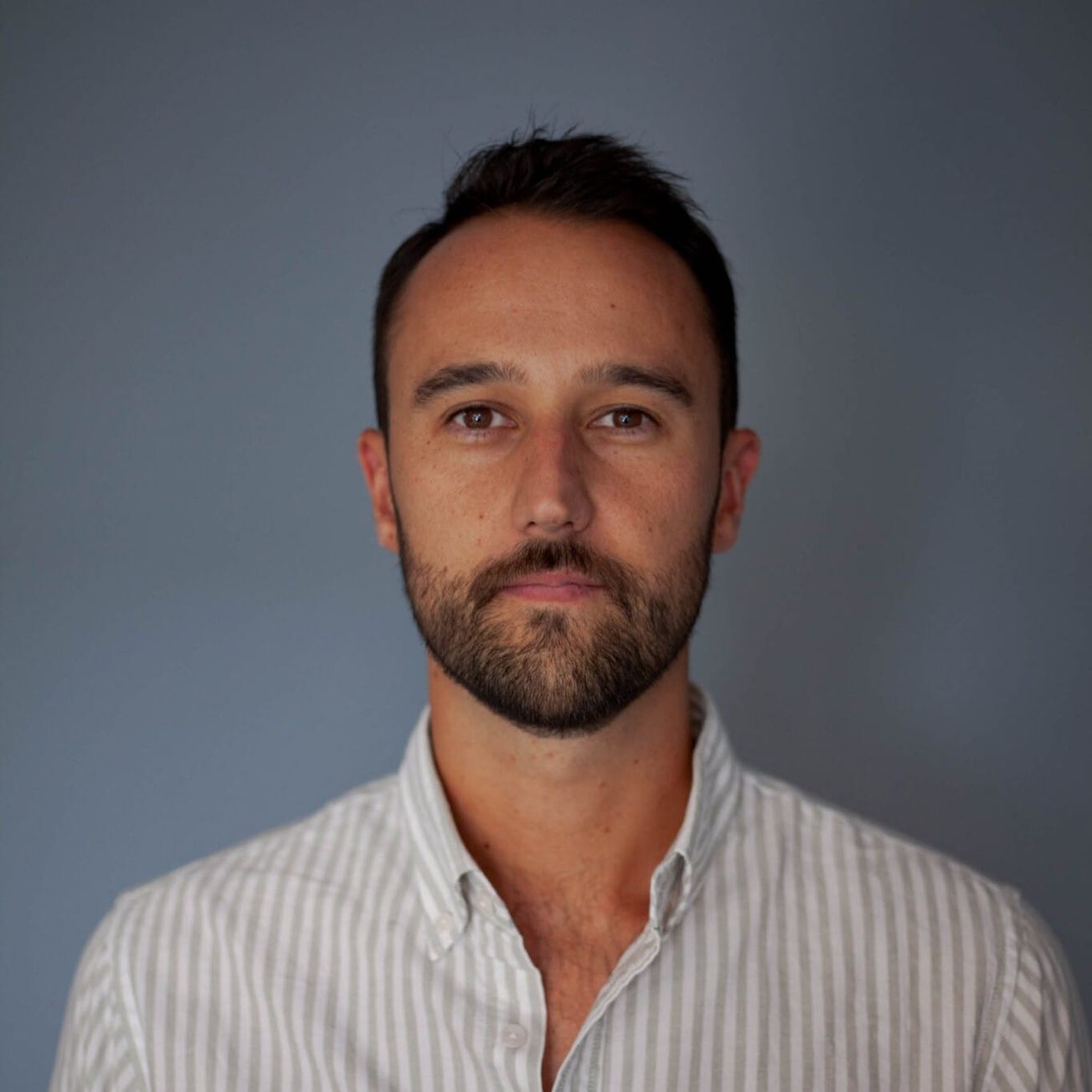 Mange ungdommar har aldri høyrt om taterar: – Det er eit gap mellom politikk og praksis