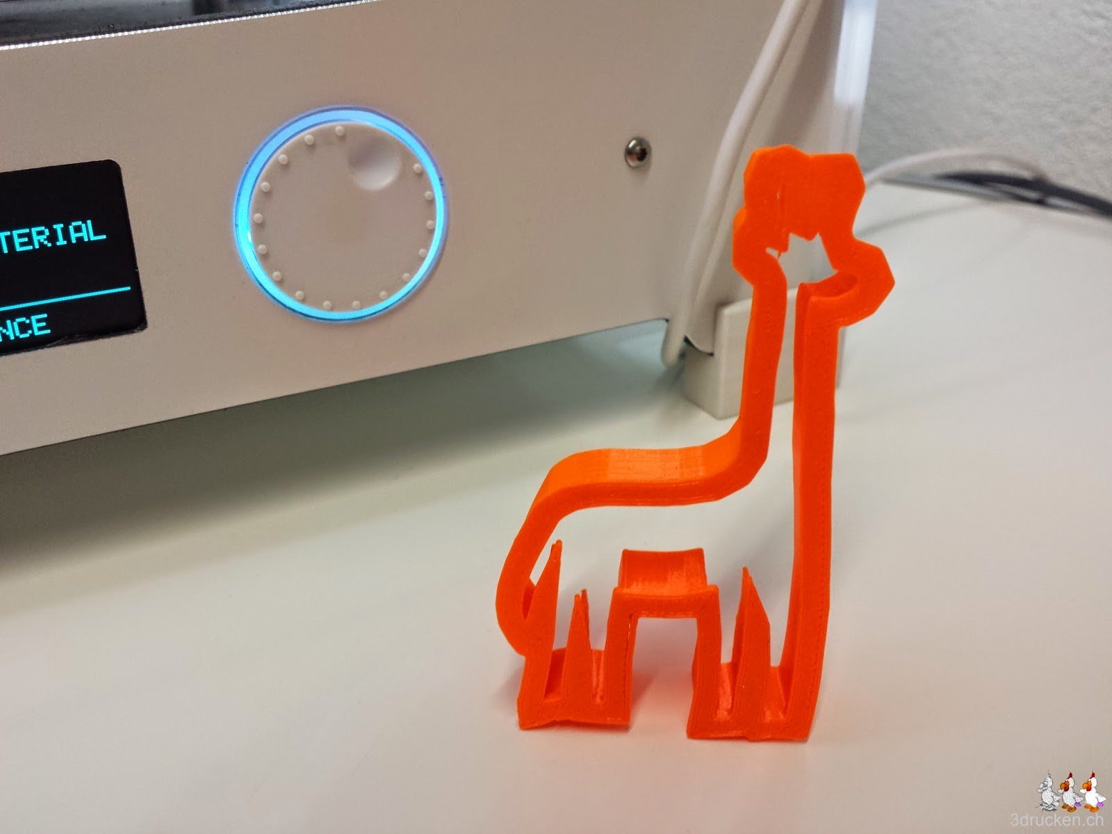Foto der auf dem Ultimaker 2 gedruckten Giraffe als Guezliform