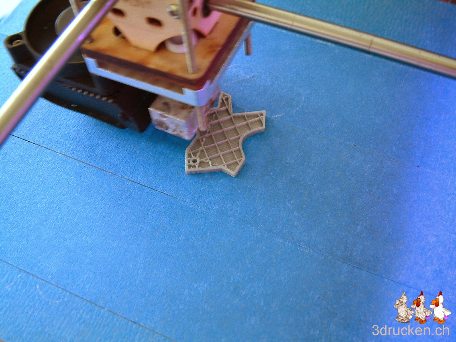 Foto während des Drucks einer Parkettierungsform auf dem Ultimaker Original