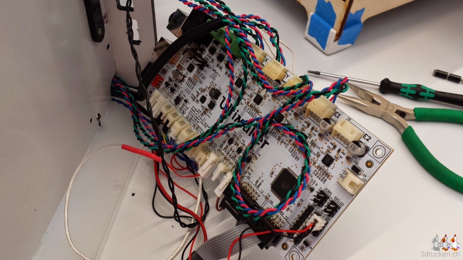 Foto des vom Ultimaker 2 gelösten Elektronikboards