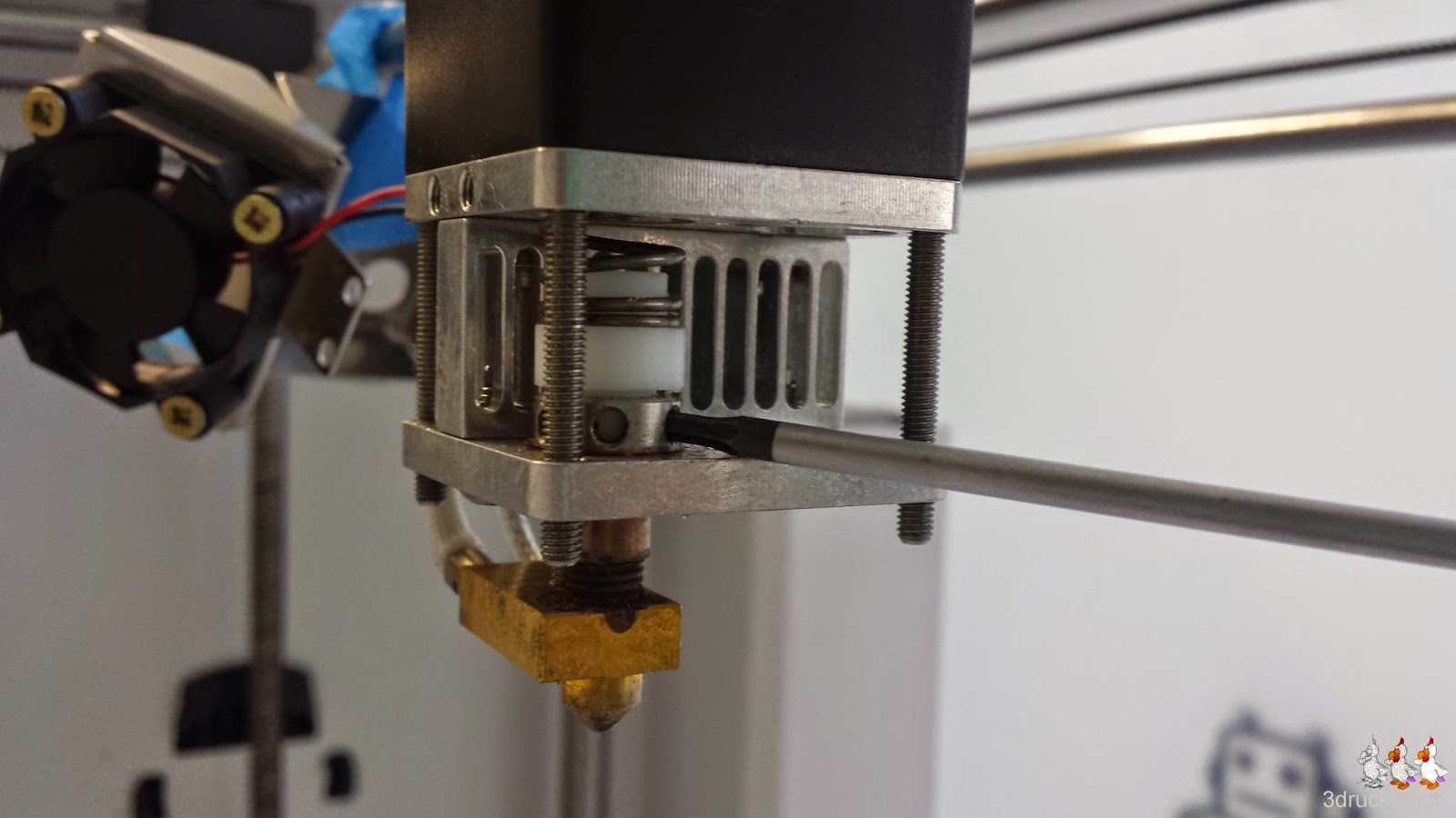 Foto von der Demontage der Düse am Druckkopf des Ultimaker 2