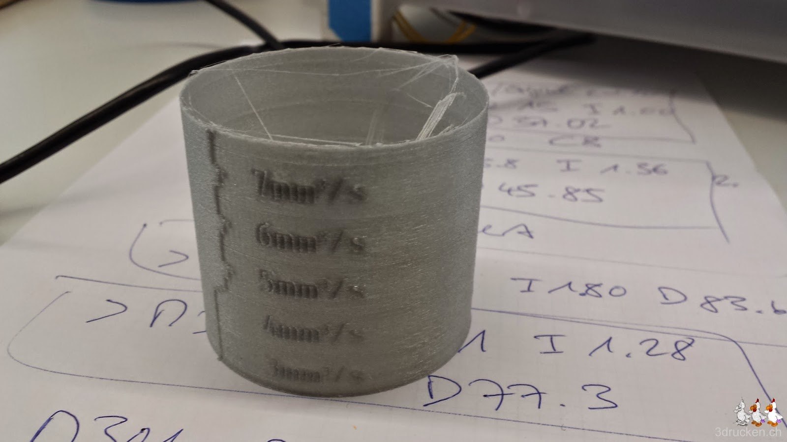 Foto des nächsten Testducks mit der Ultimaker Original Düse am Ultimaker 2